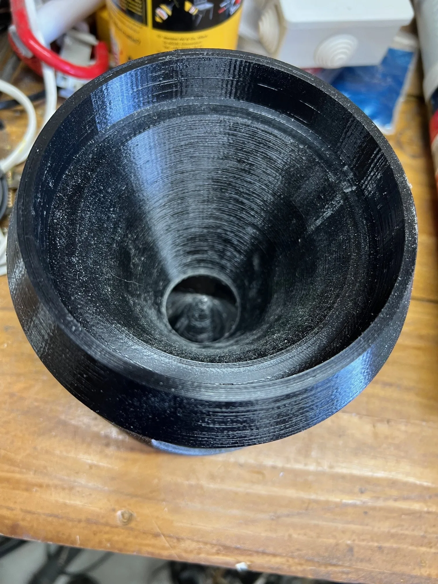 Máy cho ăn cho chim lớn bằng ống nhựa Ø115mm