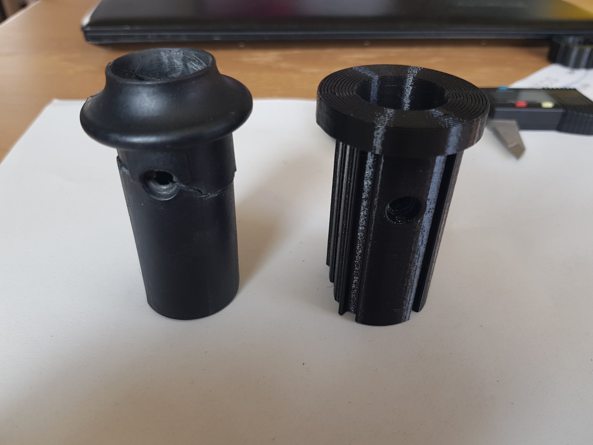 Scooter ba bánh Meteor Tucan với chi tiết nâng cấp tay lái