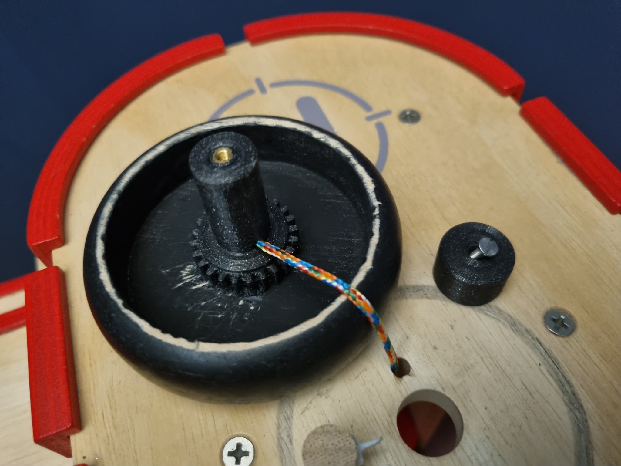 Cơ chế thang máy cho gara bằng gỗ PlanToys