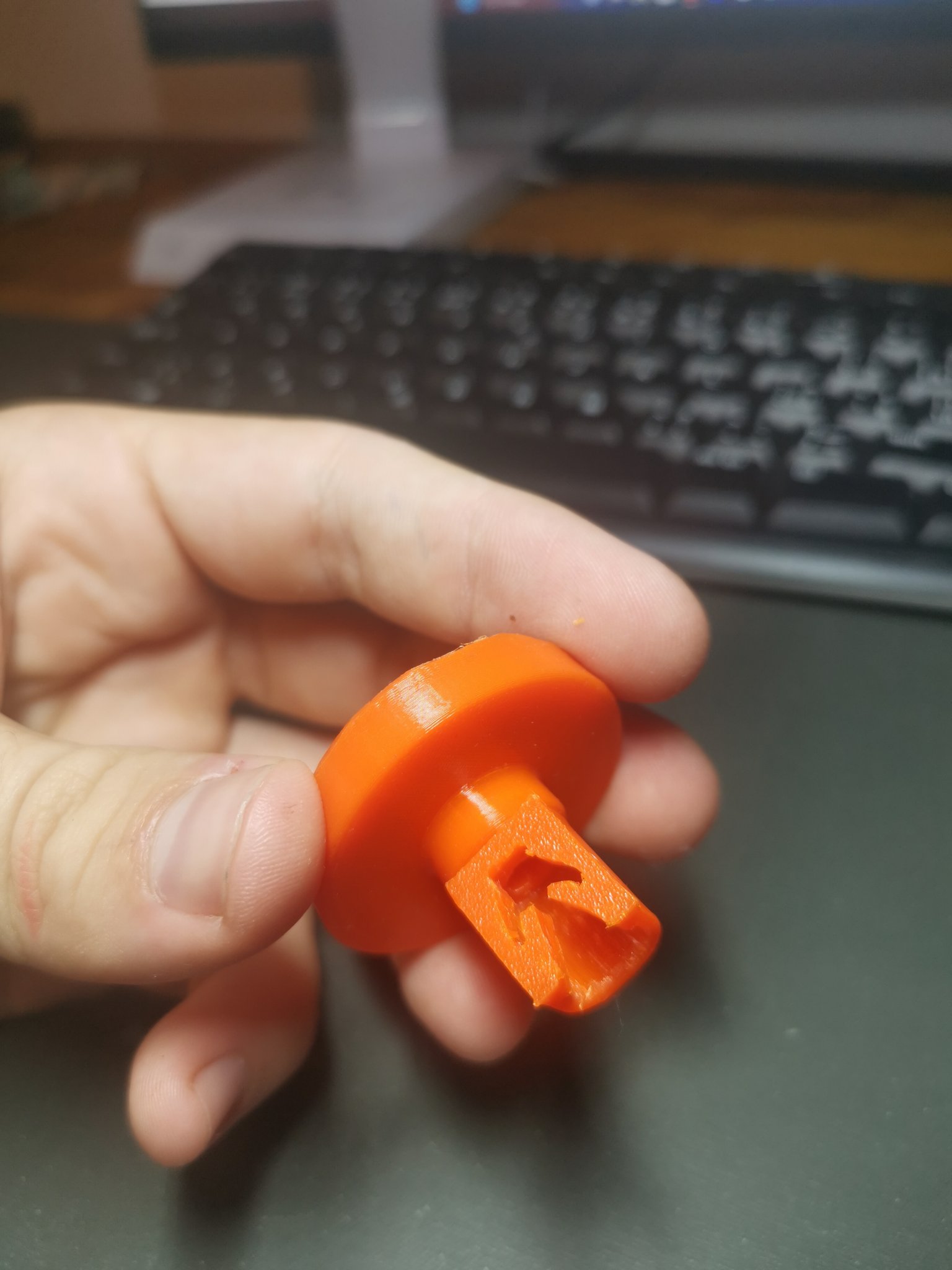 Bánh xe thay thế cho giỏ dưới của máy rửa chén Electrolux