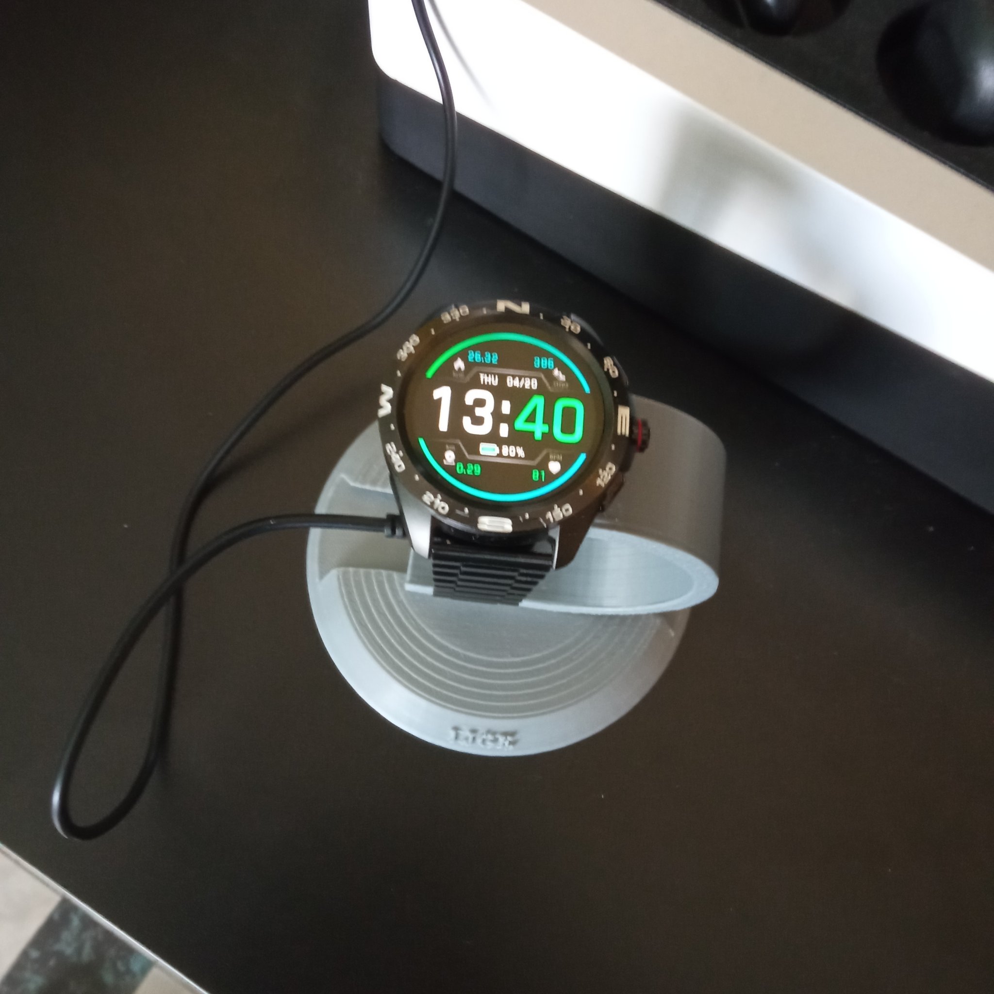 Giá đỡ đồng hồ thông minh LIGE với lớp phủ 0.2 mm