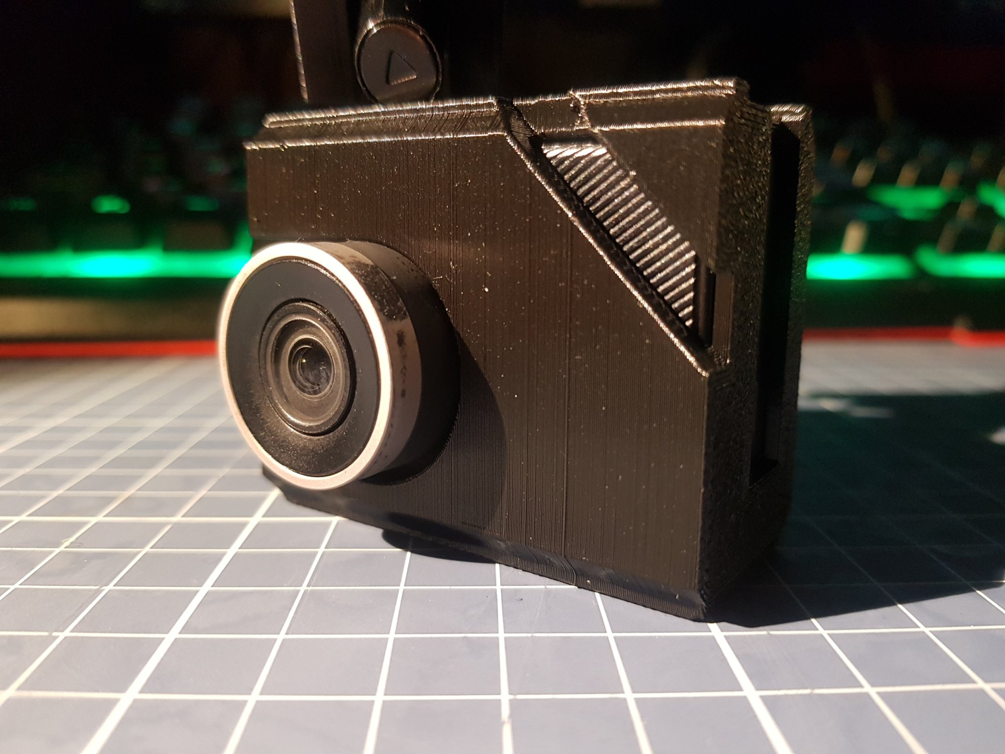 Vỏ bảo vệ cho camera hành trình Garmin Dash Cam 45, 50, 55, 56