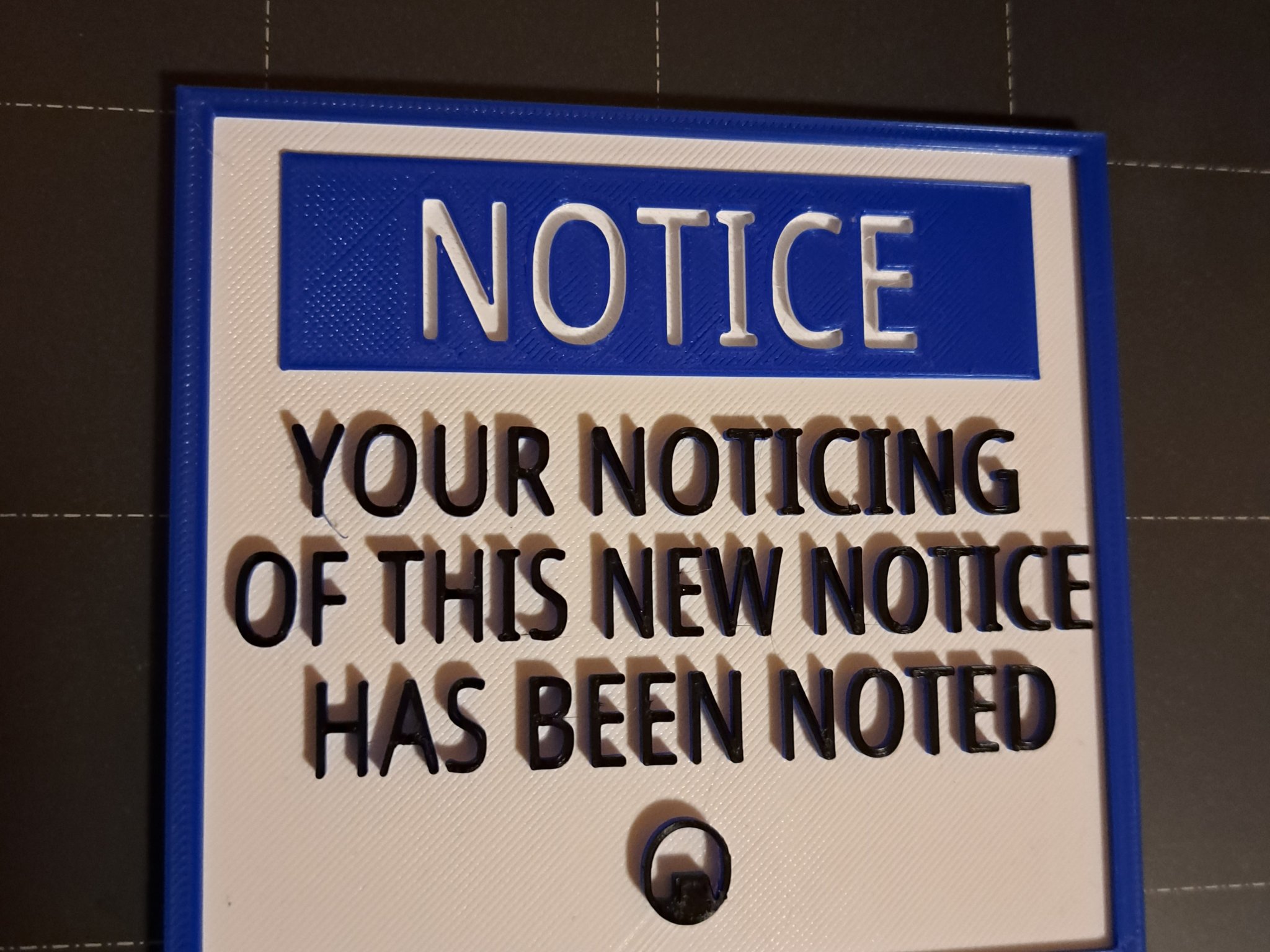 Biển báo Black Mesa hài hước