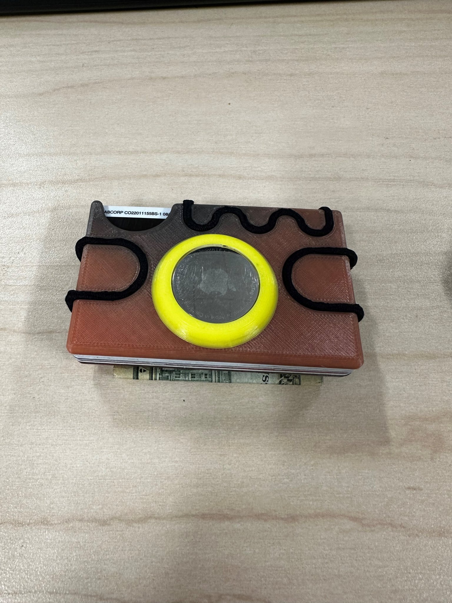 Mô hình ví microridge của Justin với thiết kế tinh chỉnh