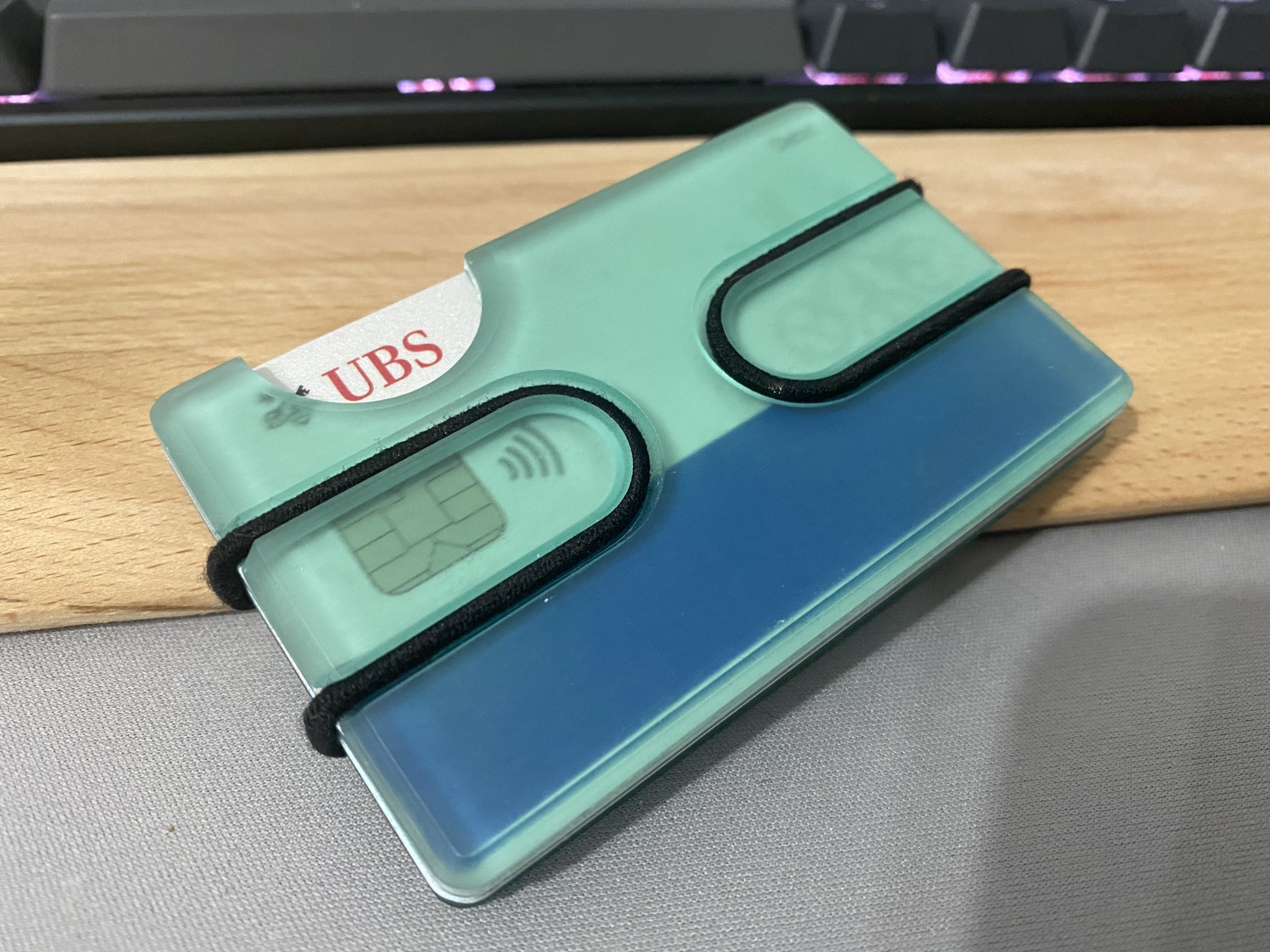 Ví đựng tiền Ridge tự làm bằng nhựa resin