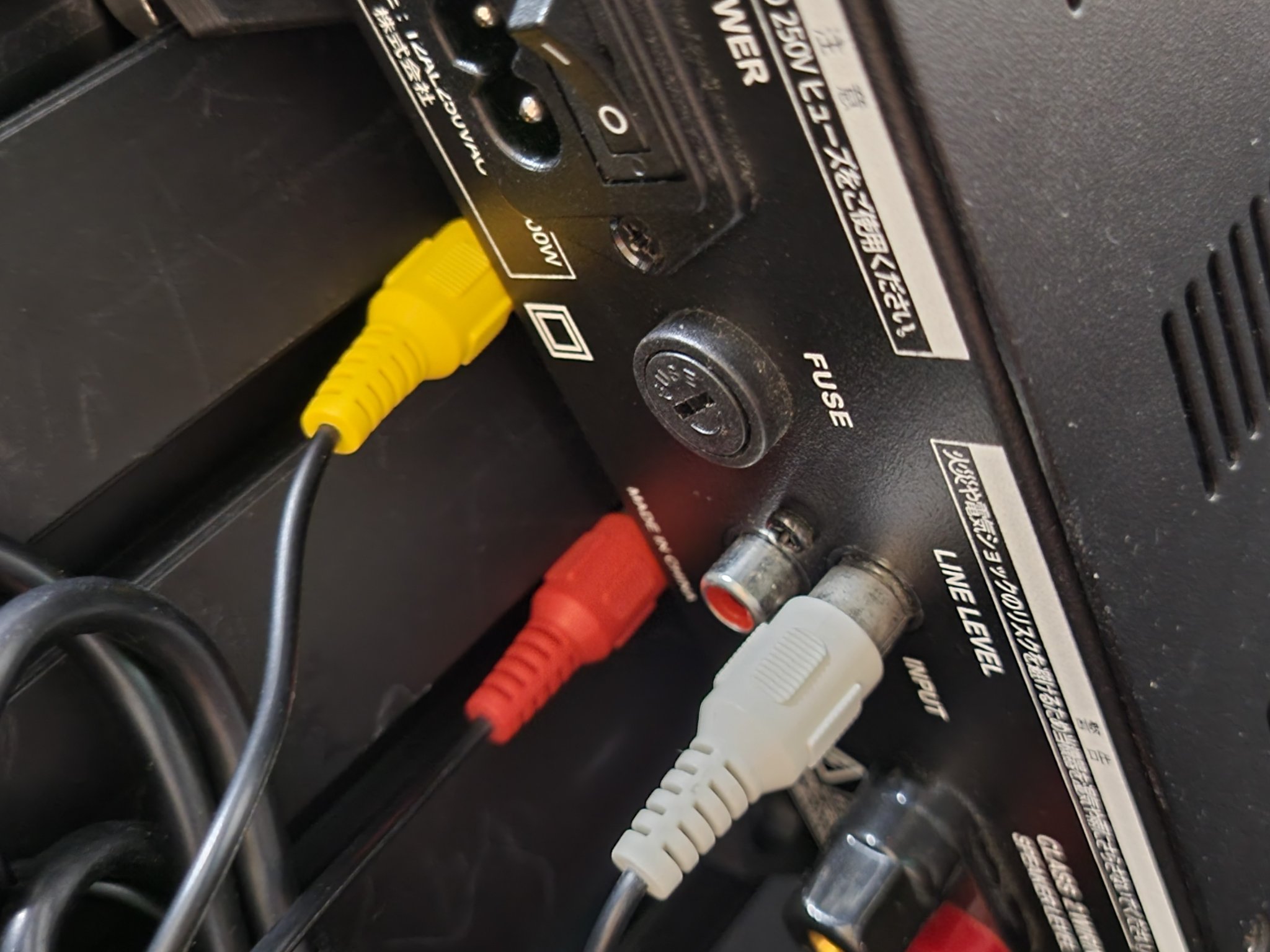 Chân đế lắp đặt Amp Buttkicker cho Sim Rig