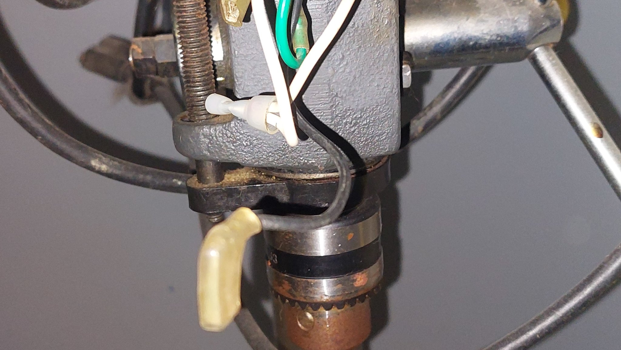 Hộp công tắc thay thế cho máy khoan 8 inch V2