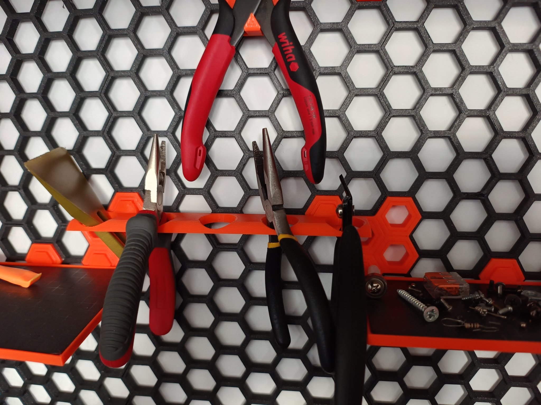 Giá đỡ kẹp và tua vít cho tường lưu trữ tổ ong