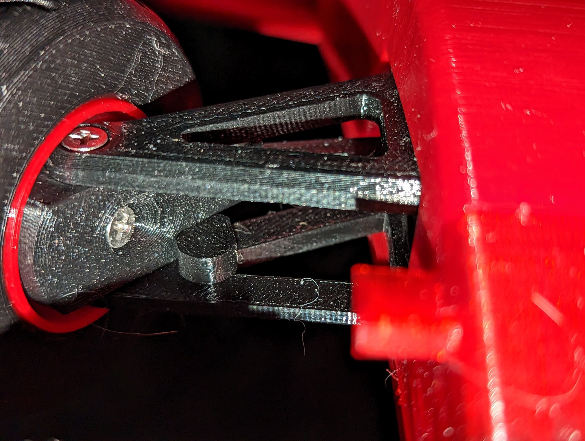 Bảng linh kiện dưới phía trước F1 OpenRC 2017 với giới hạn lái