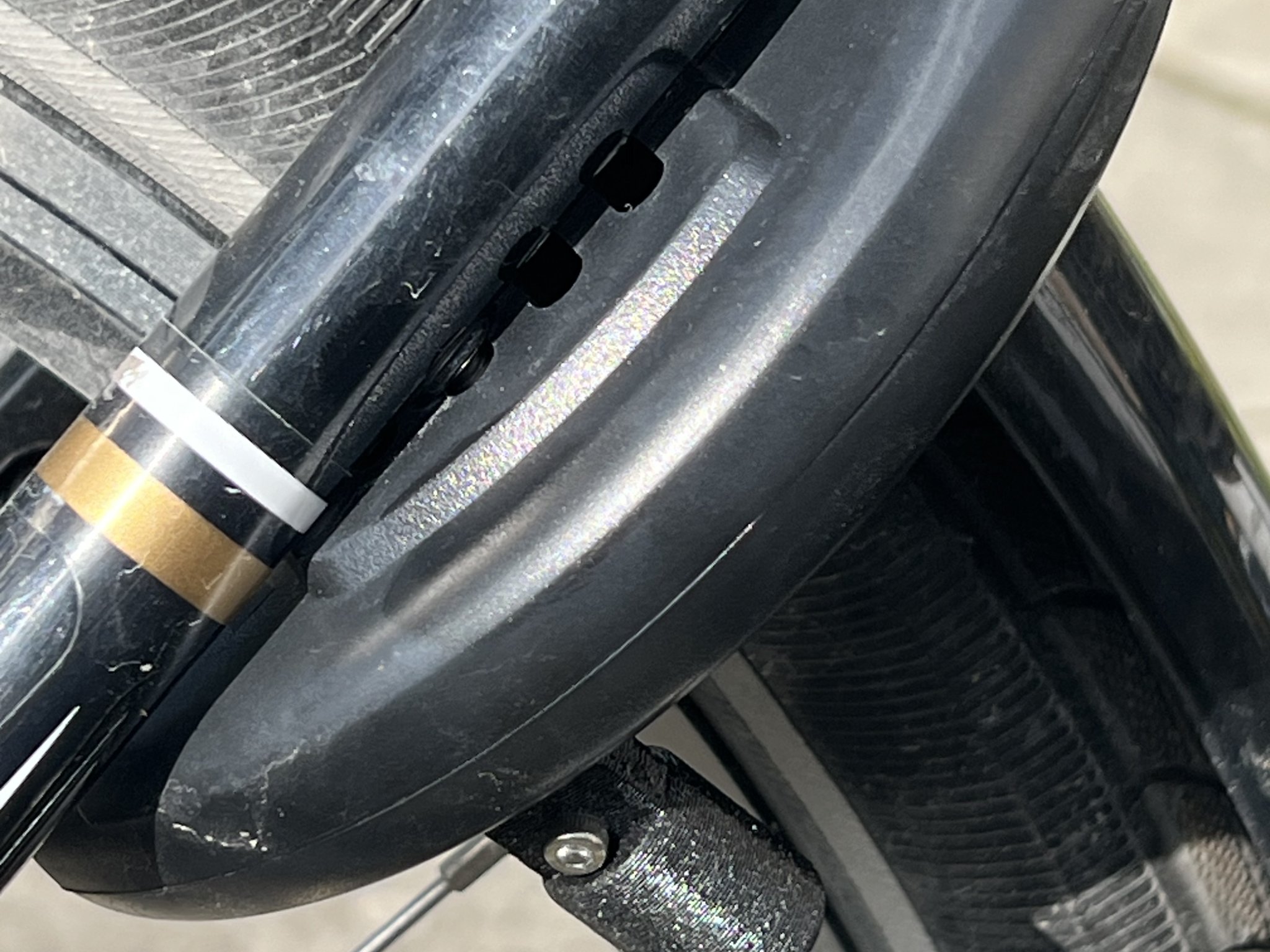 Nút bấm thay thế cho khóa vòng AXA