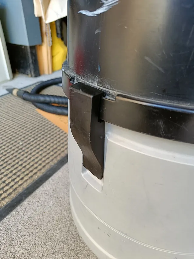 Cái kẹp thay thế cho máy hút bụi Rowenta RU-15