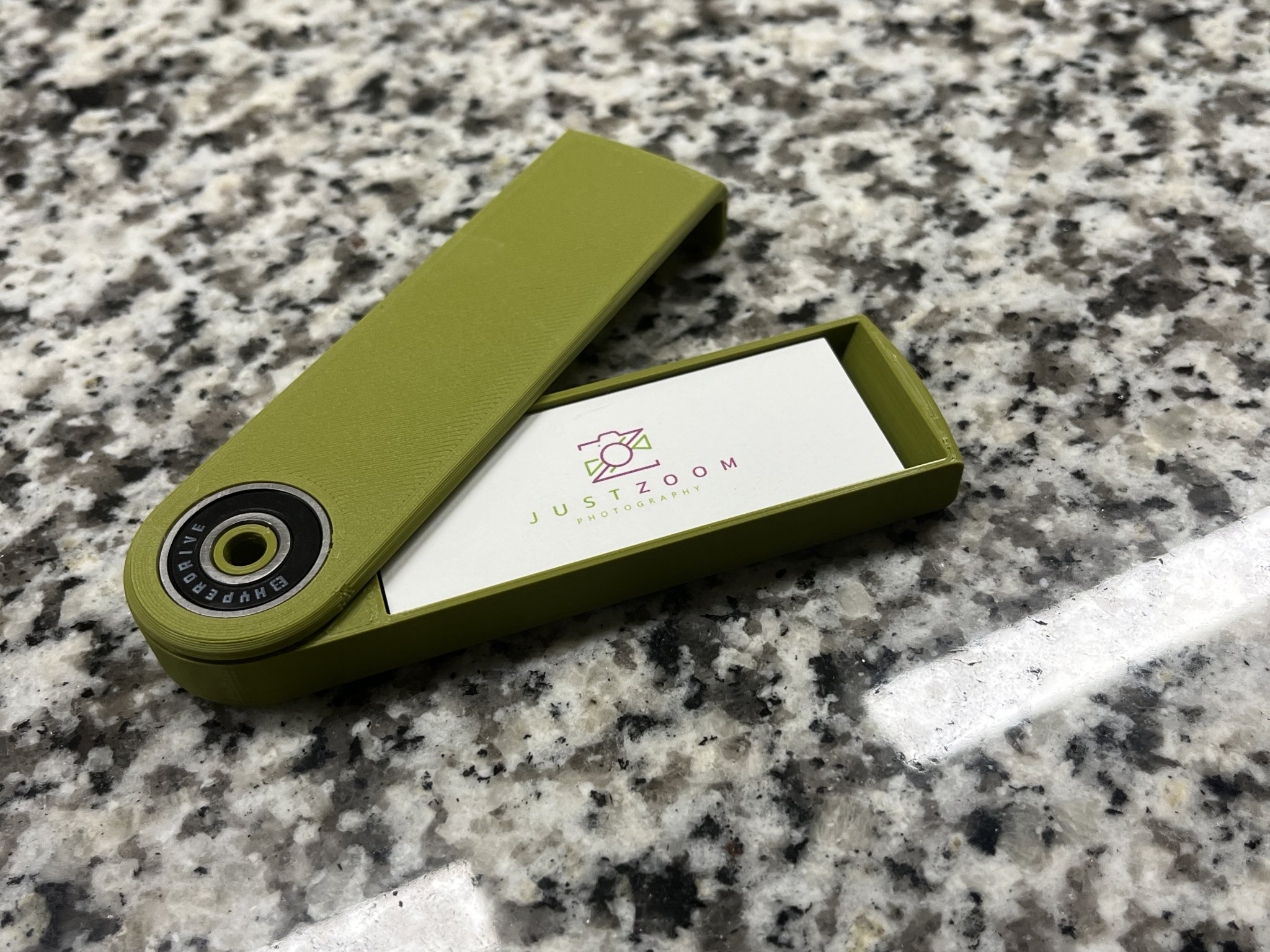 Giá đỡ thẻ MOO MiniCard phong cách độc đáo