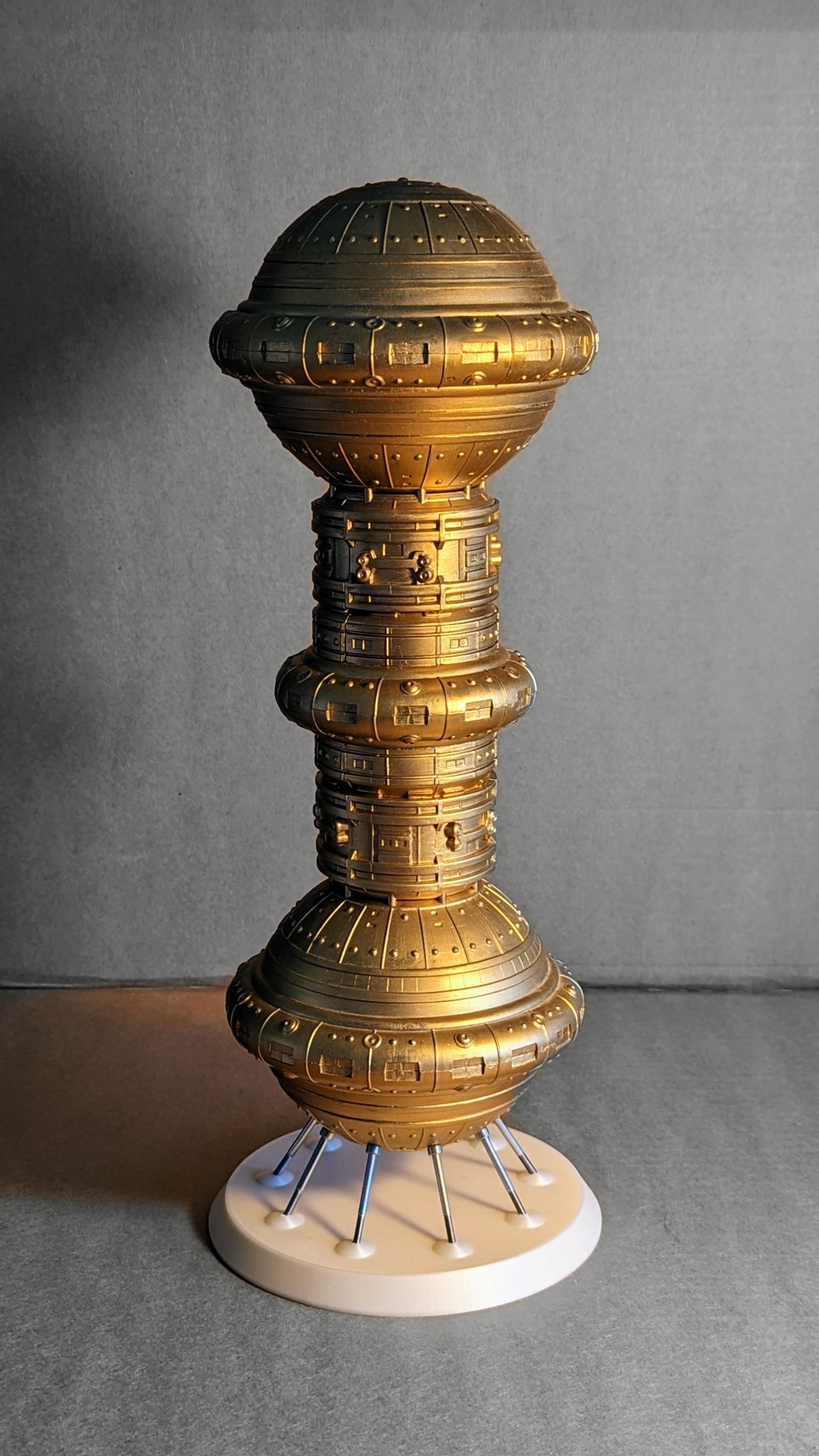 Giá đỡ cho tàu vũ trụ SOL trong Perry Rhodan