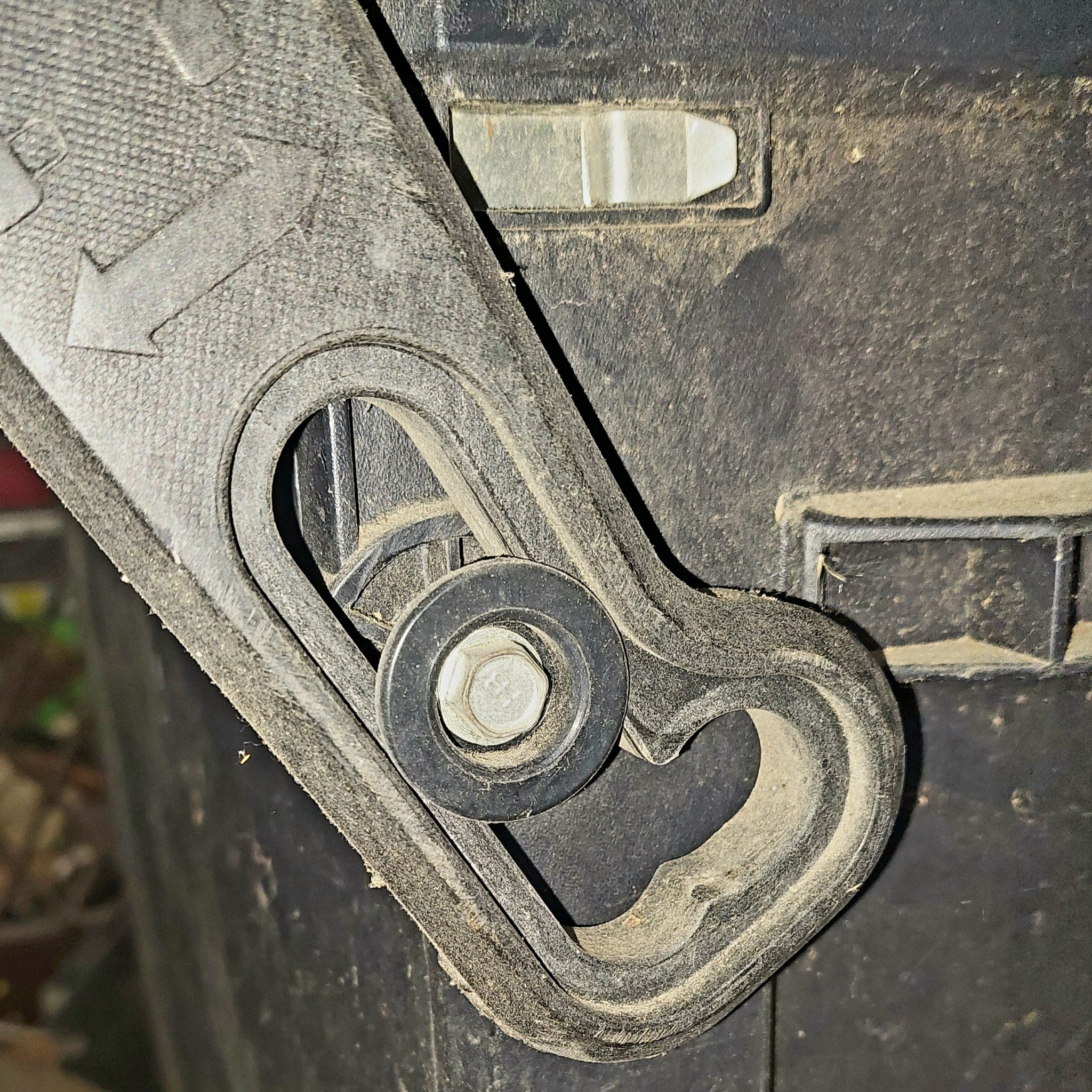 Hộp dụng cụ di động Stanley Fat Max với thiết kế cantilever