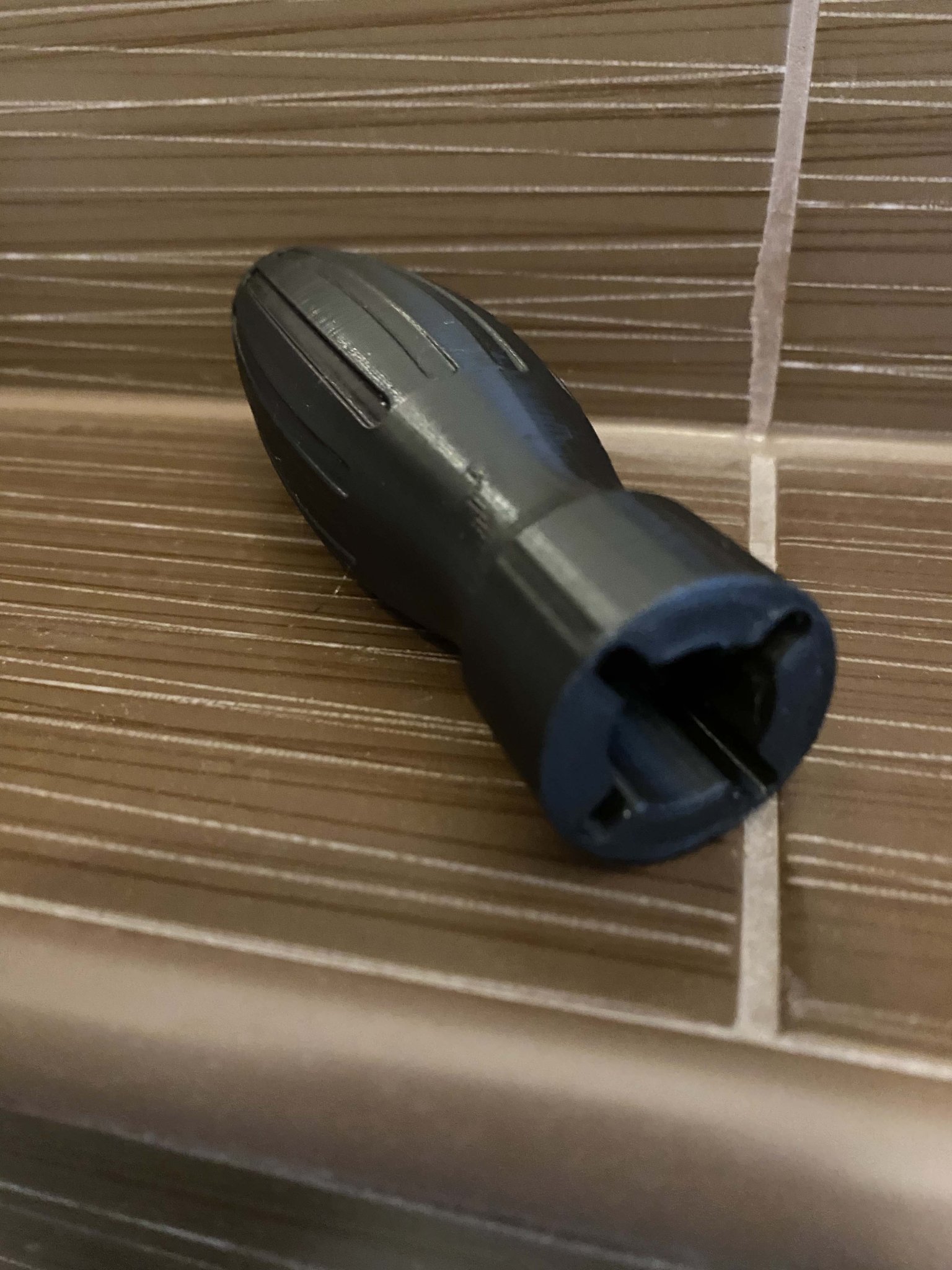 Công cụ cho bệ toilet IKEA (Valloxen)