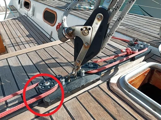 Xe kéo mainsheet đã ngừng sản xuất cho thuyền buồm