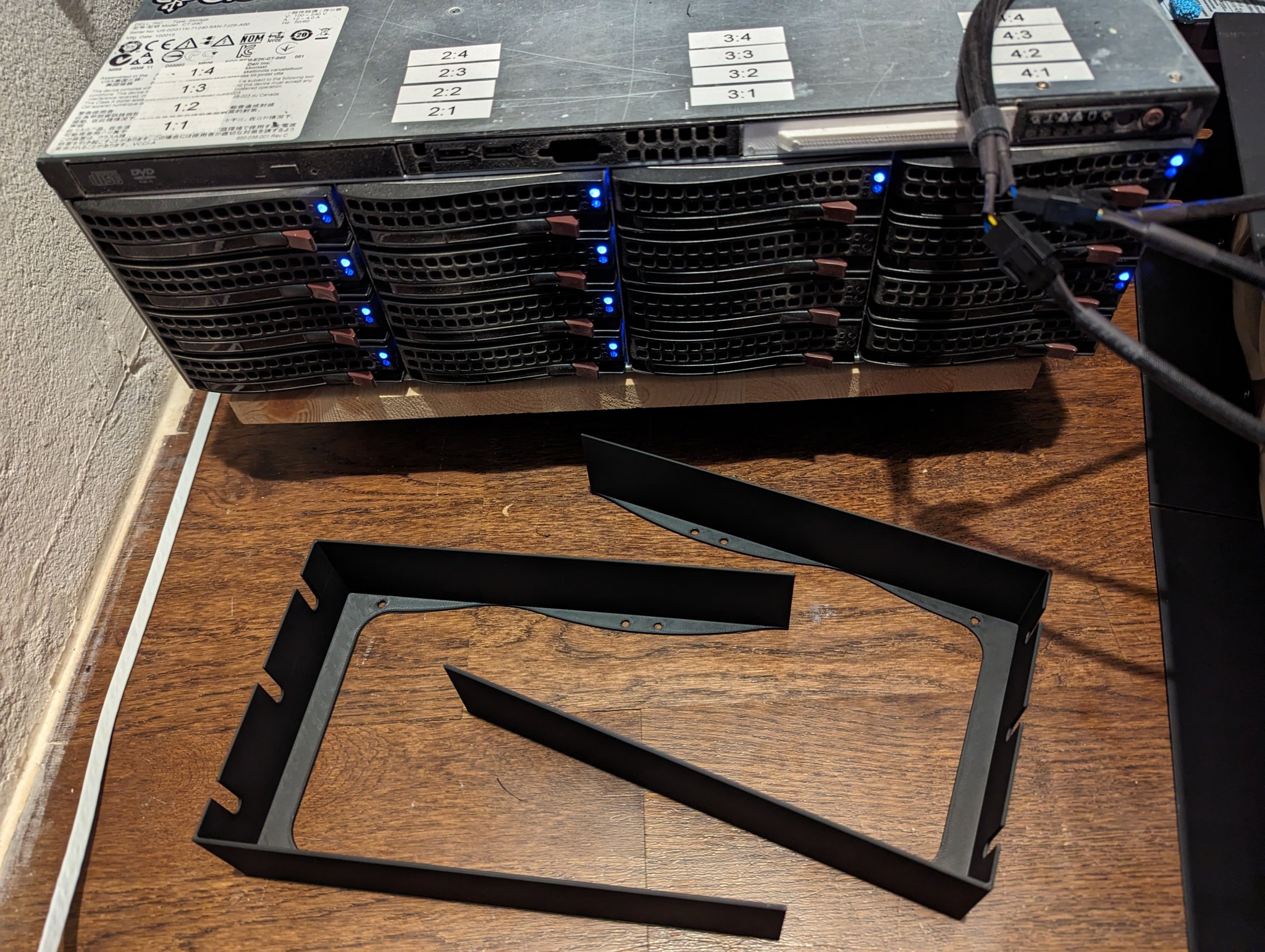 Giá đỡ quạt trước cho máy chủ Supermicro 836 3U với 3 quạt 140mm