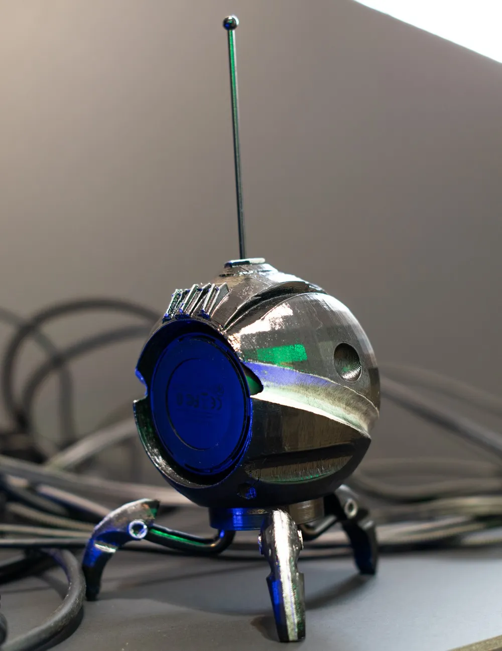 Loa Bluetooth tương lai ZEBULON phong cách Gravastar Mars