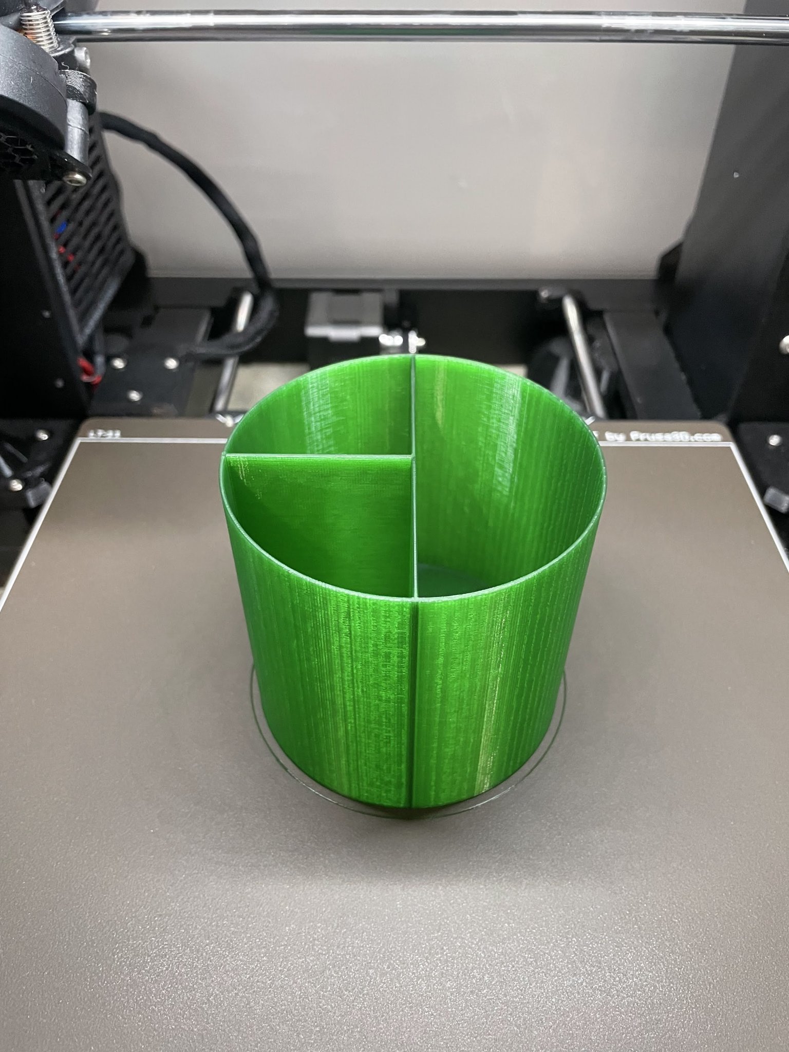 Bộ chia cho cốc bút hình bình hoa xoáy xúc giác của Donald Sayers