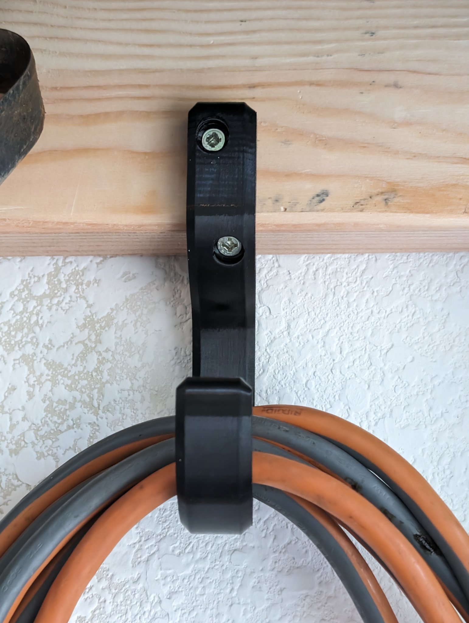 Giá treo dây 2x4 thiết kế cho in 3D xếp chồng