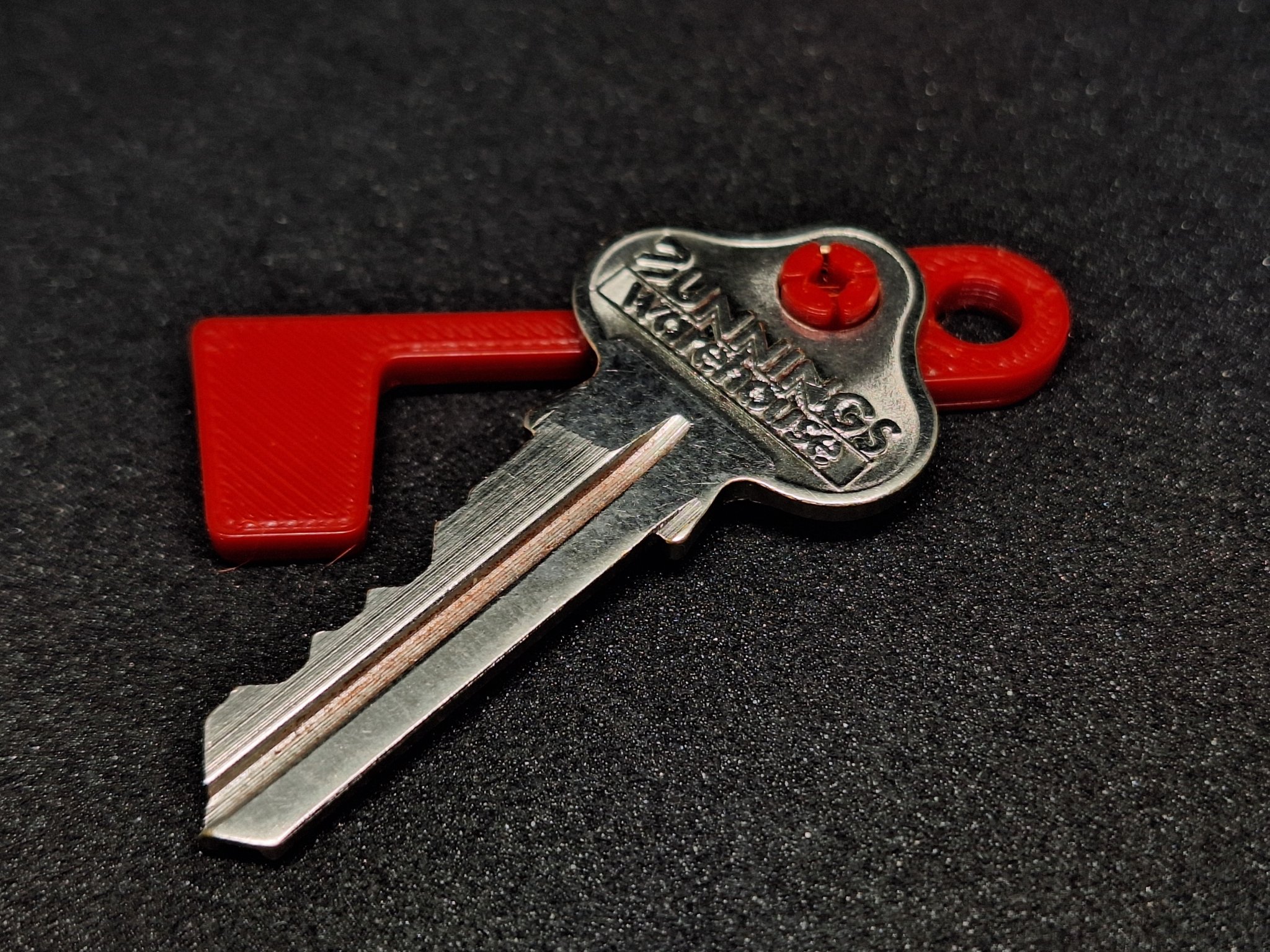 Thẻ chìa khóa cờ hộp thư dễ nhận diện