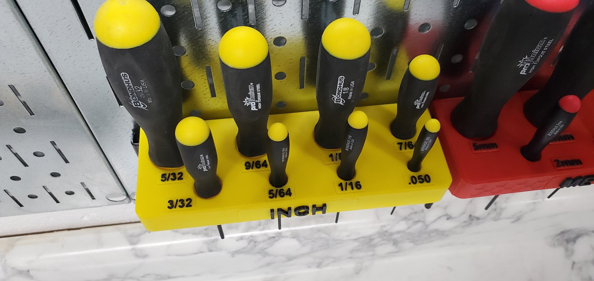 Kệ Treo Mấy Cây Lục Giác Wall Control