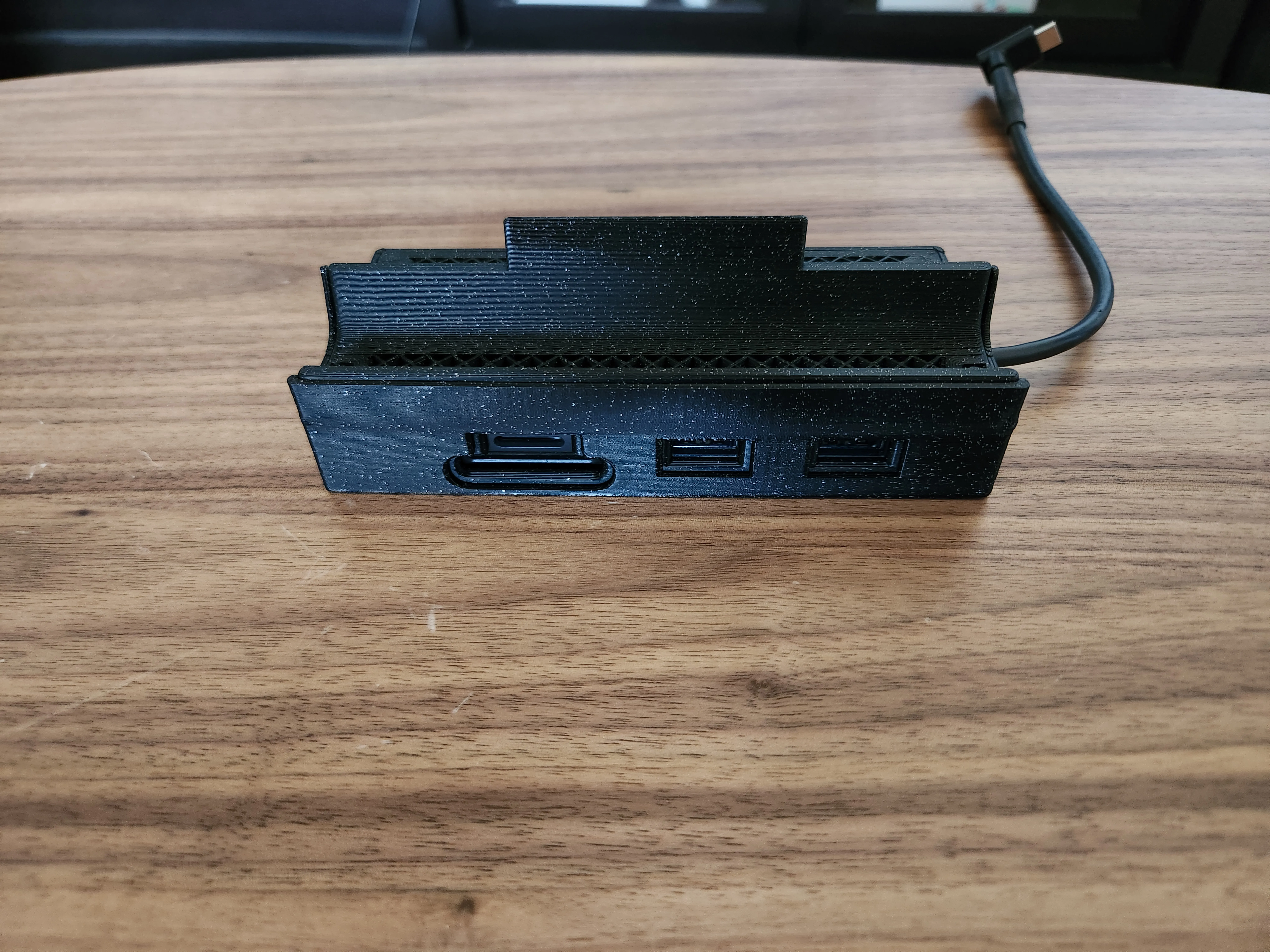 Đế dock Steam Deck Anker A555 USB-C với thiết kế v2