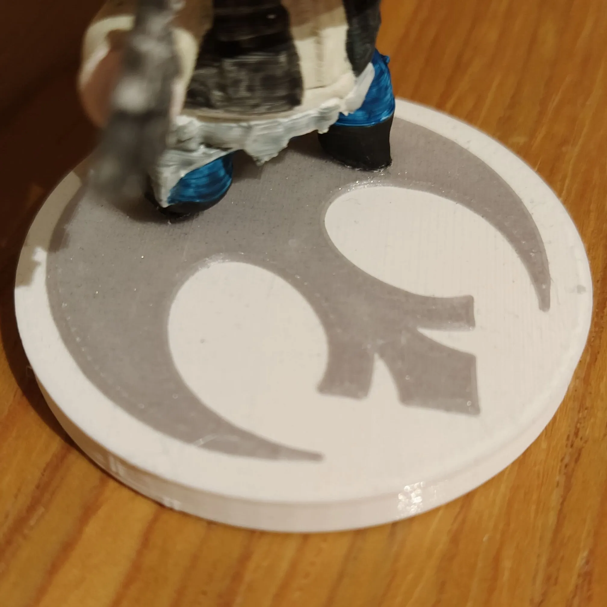 Đế cho nhân vật Rebel trong Star Wars hoặc các mô hình khác