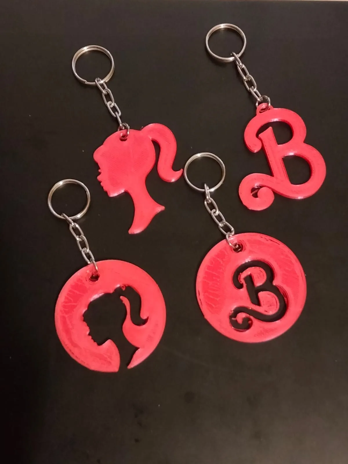 Móc chìa khóa Barbie theo chủ đề phim