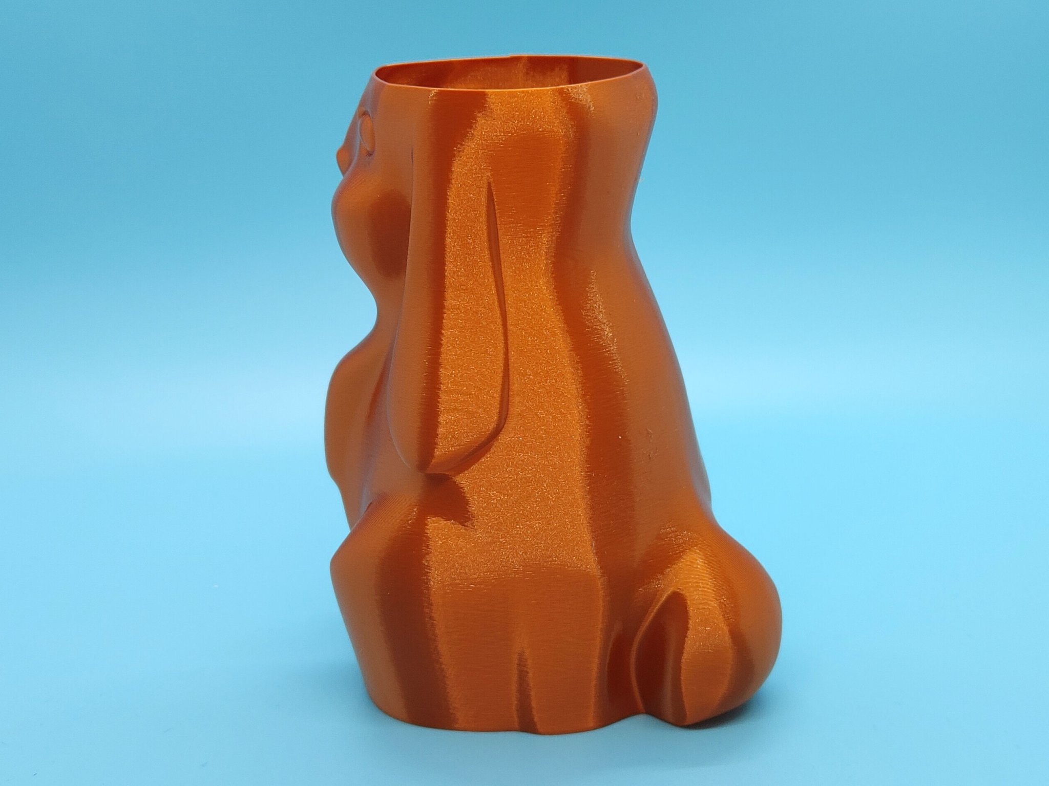 Bình hoa thỏ tai dài in theo chế độ xoắn ốc