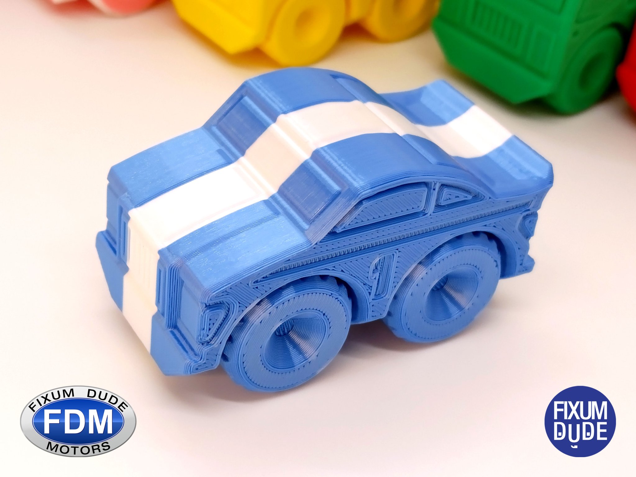 Xe đua in tại chỗ Fixum Dude Motors với bánh xe xoay