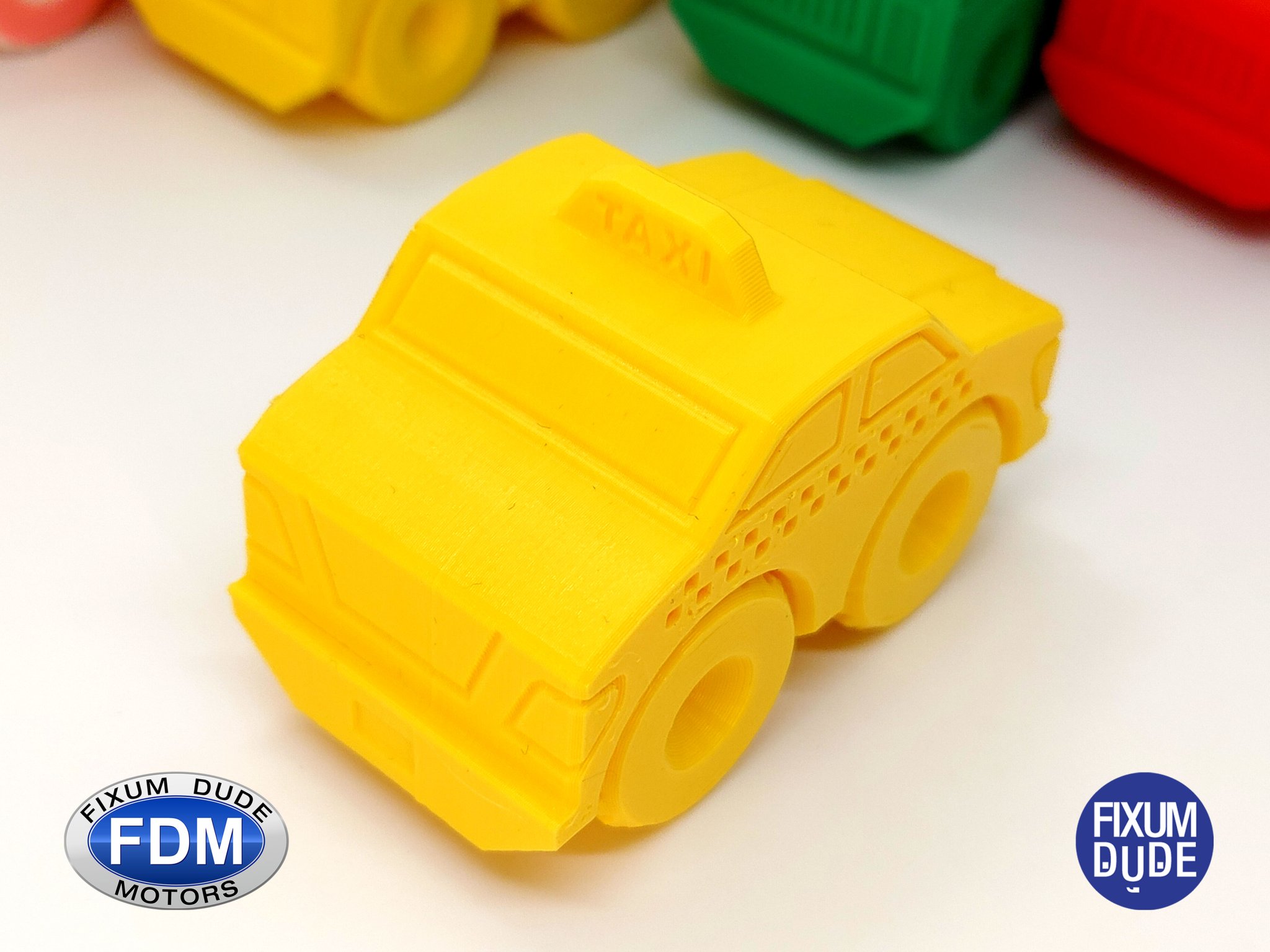 Taxi Cab in Place với Bánh Xe Quay từ Fixum Dude Motors