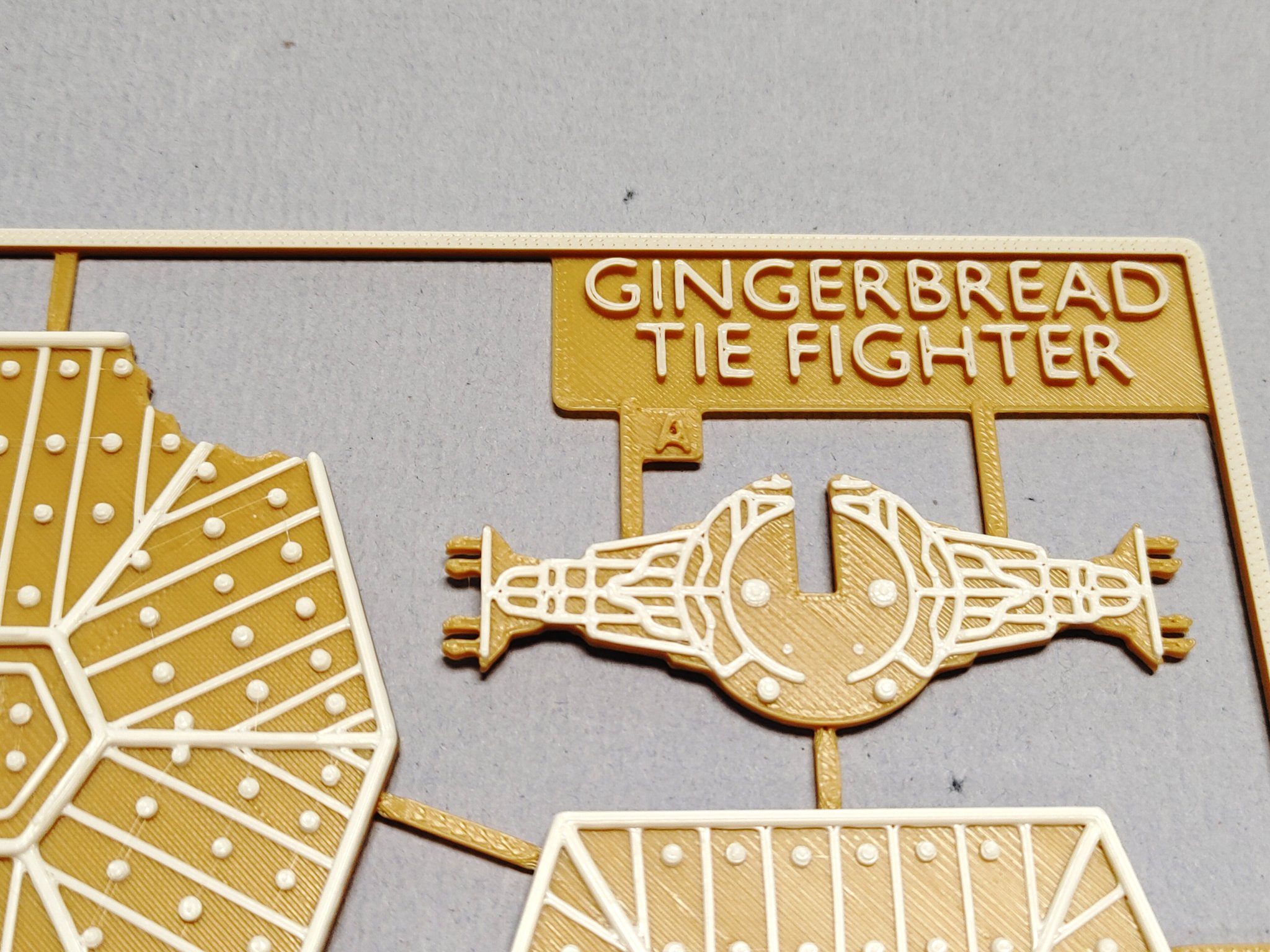 Bộ thẻ TIE Fighter bánh gừng Star Wars