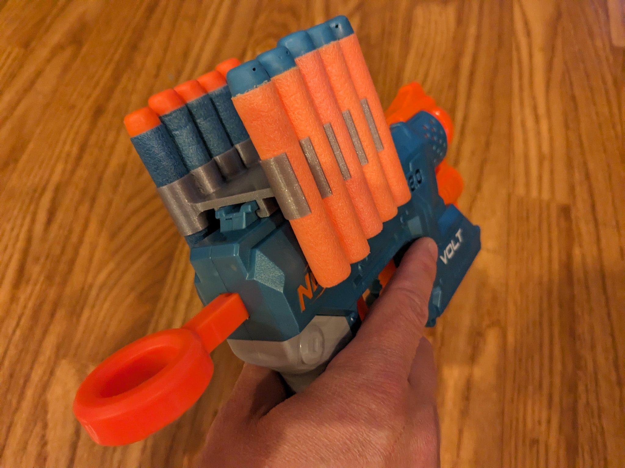 Giá đỡ 10 viên đạn cho súng Nerf trên ray chiến thuật