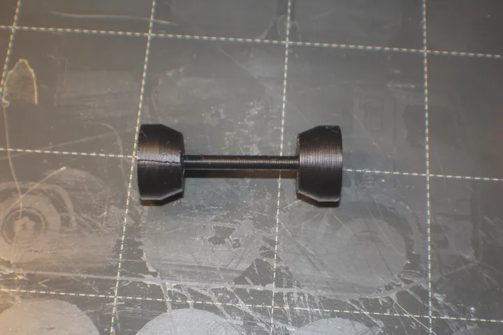 Bánh xe với trục cho phương tiện di chuyển