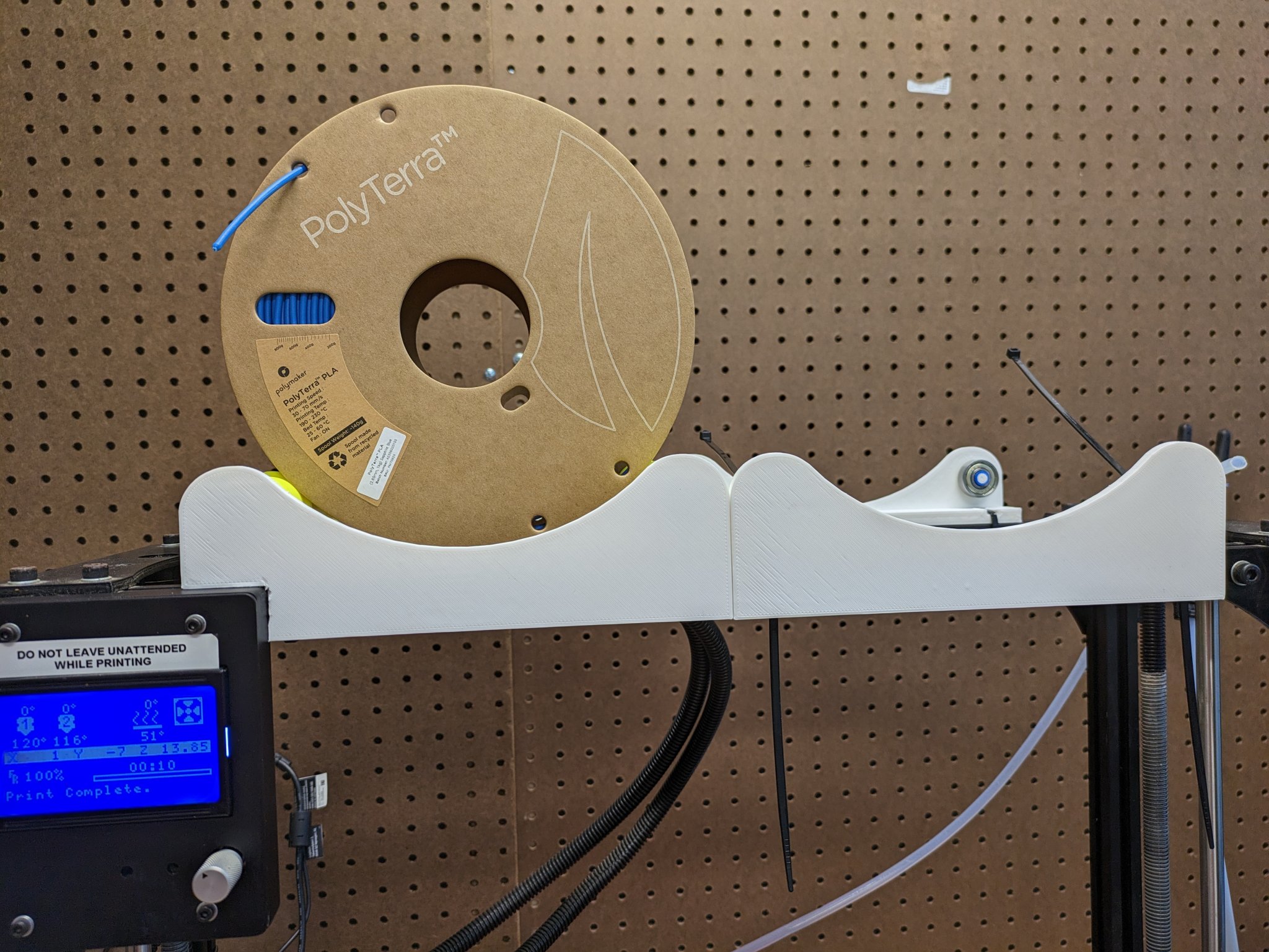 Giá đỡ cuộn filament LulzBot Taz với vòng bi 608