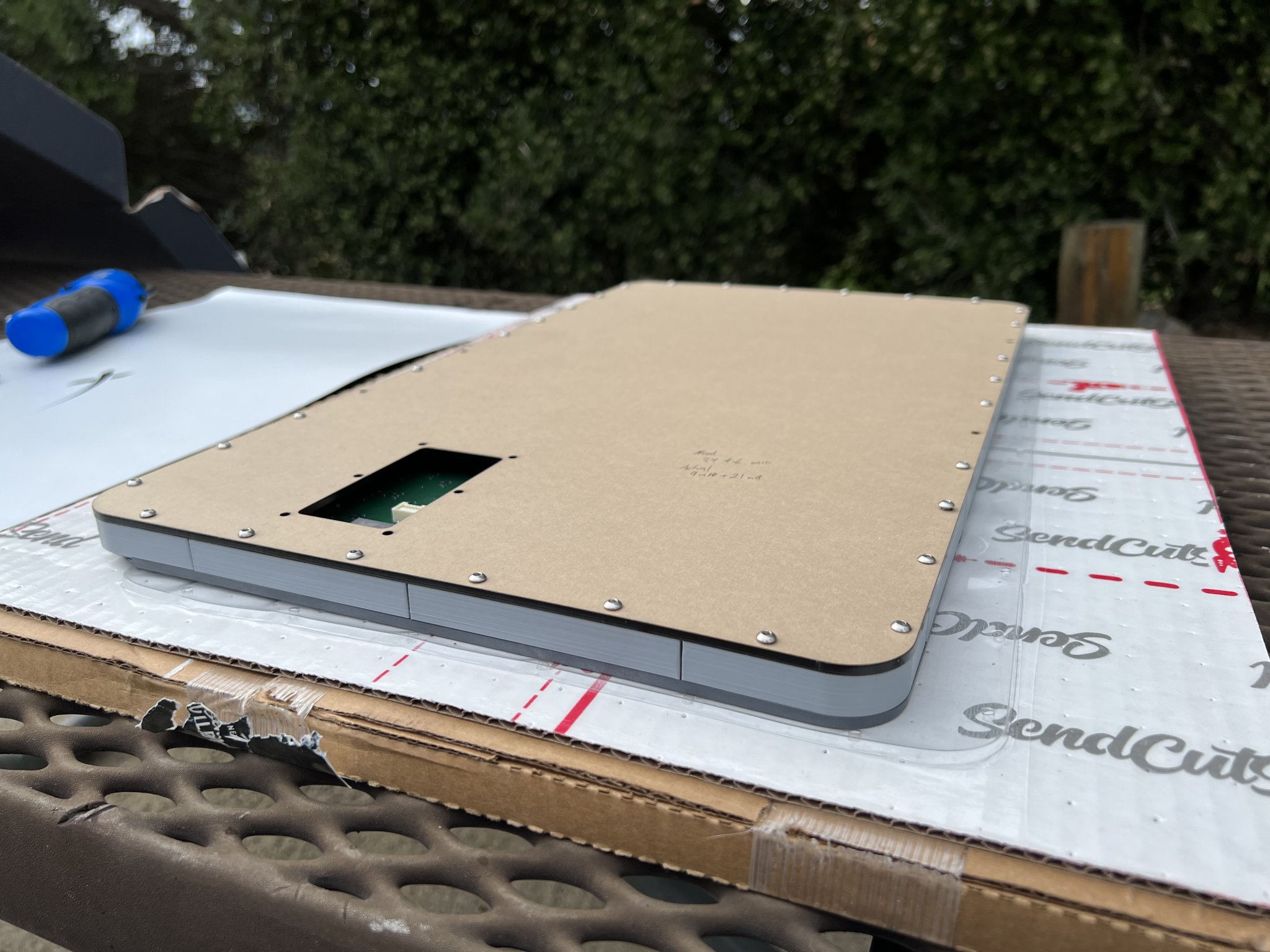 Giá đỡ phẳng cho đĩa hình chữ nhật Starlink