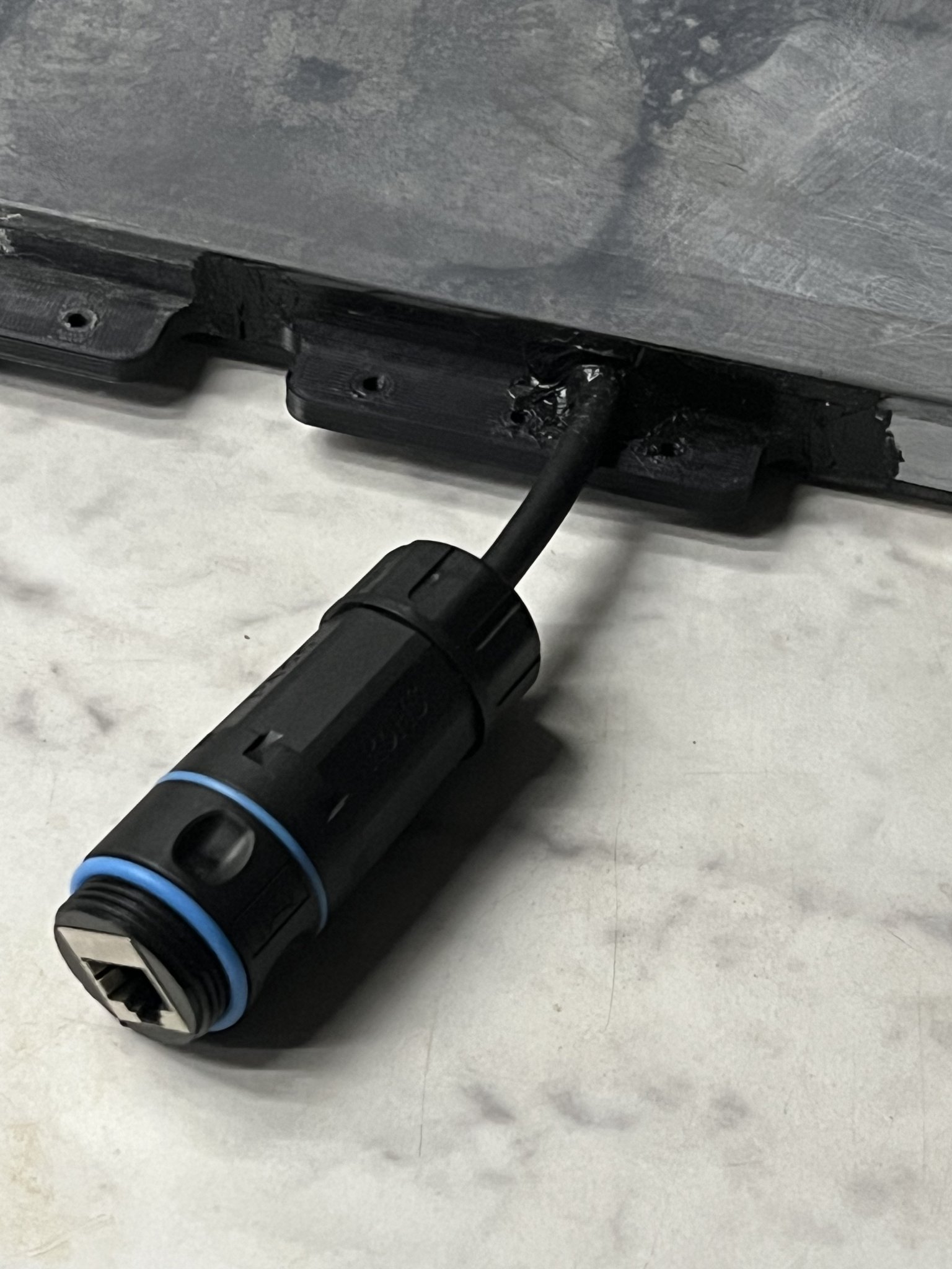 Giá đỡ phẳng cho đĩa hình chữ nhật Starlink