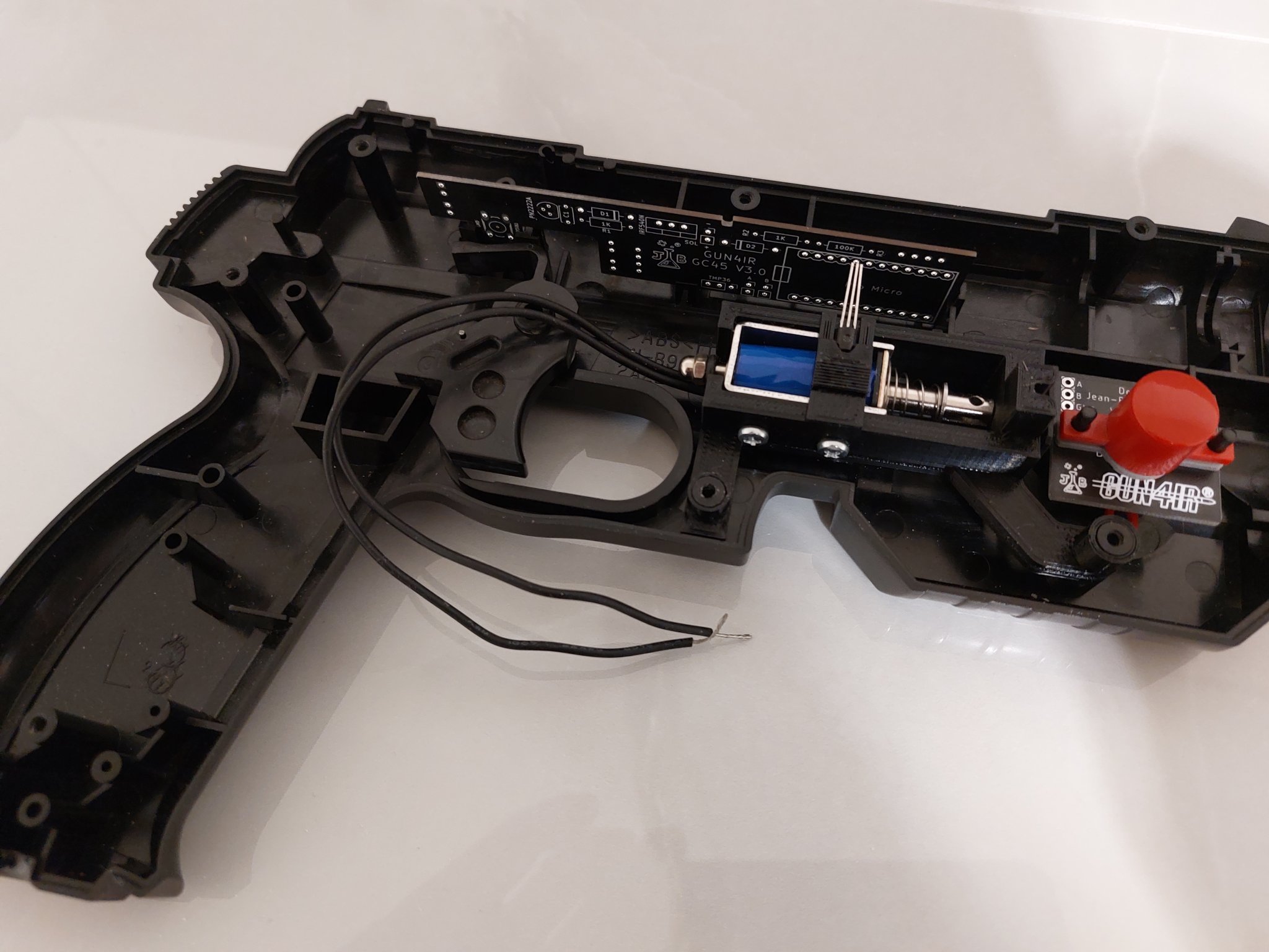 Giá đỡ solenoid JF-0530B cho Guncon 1 với cảm biến TMP36