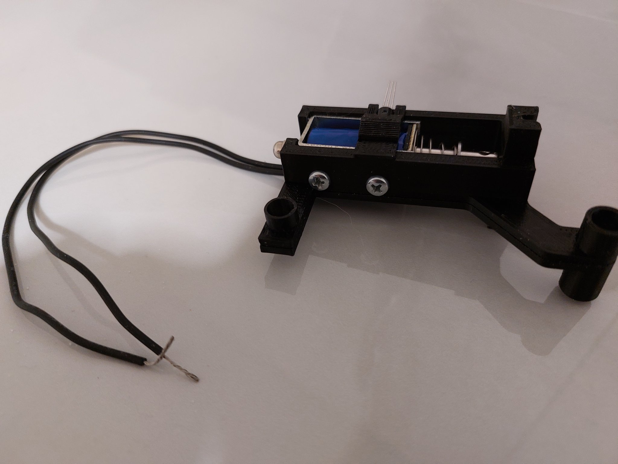 Giá đỡ solenoid JF-0530B cho Guncon 1 với cảm biến TMP36