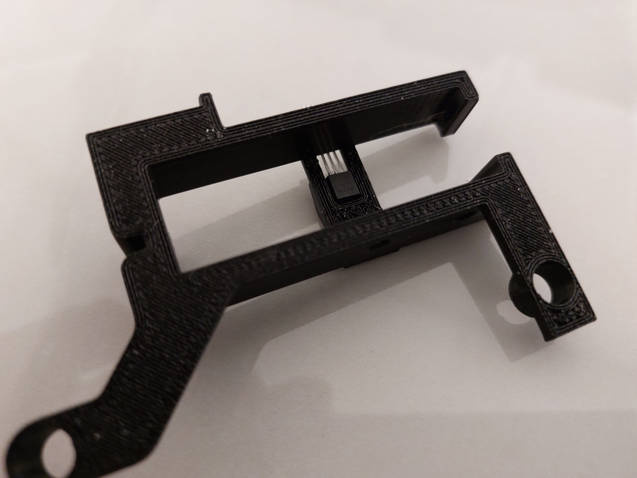 Giá đỡ solenoid JF-0530B cho Guncon 1 với cảm biến TMP36