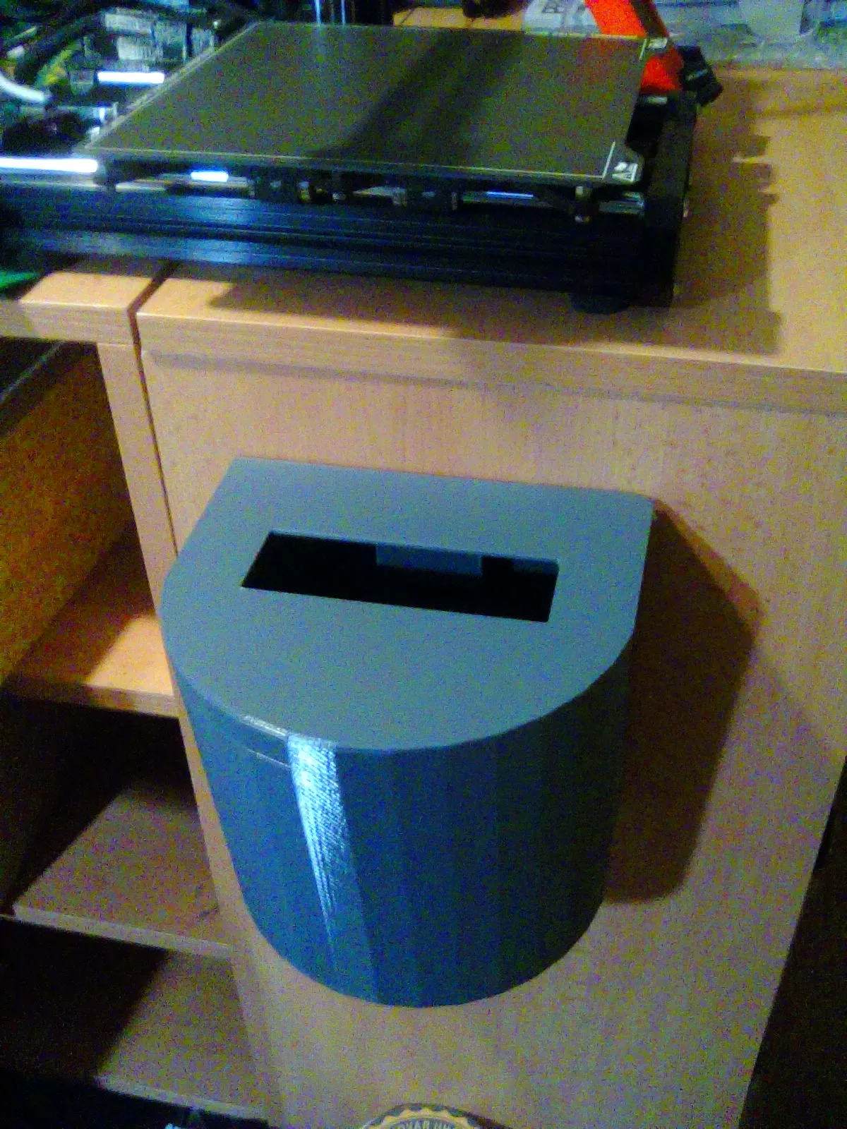 Thùng rác treo cho filament in 3D có thể tháo rời