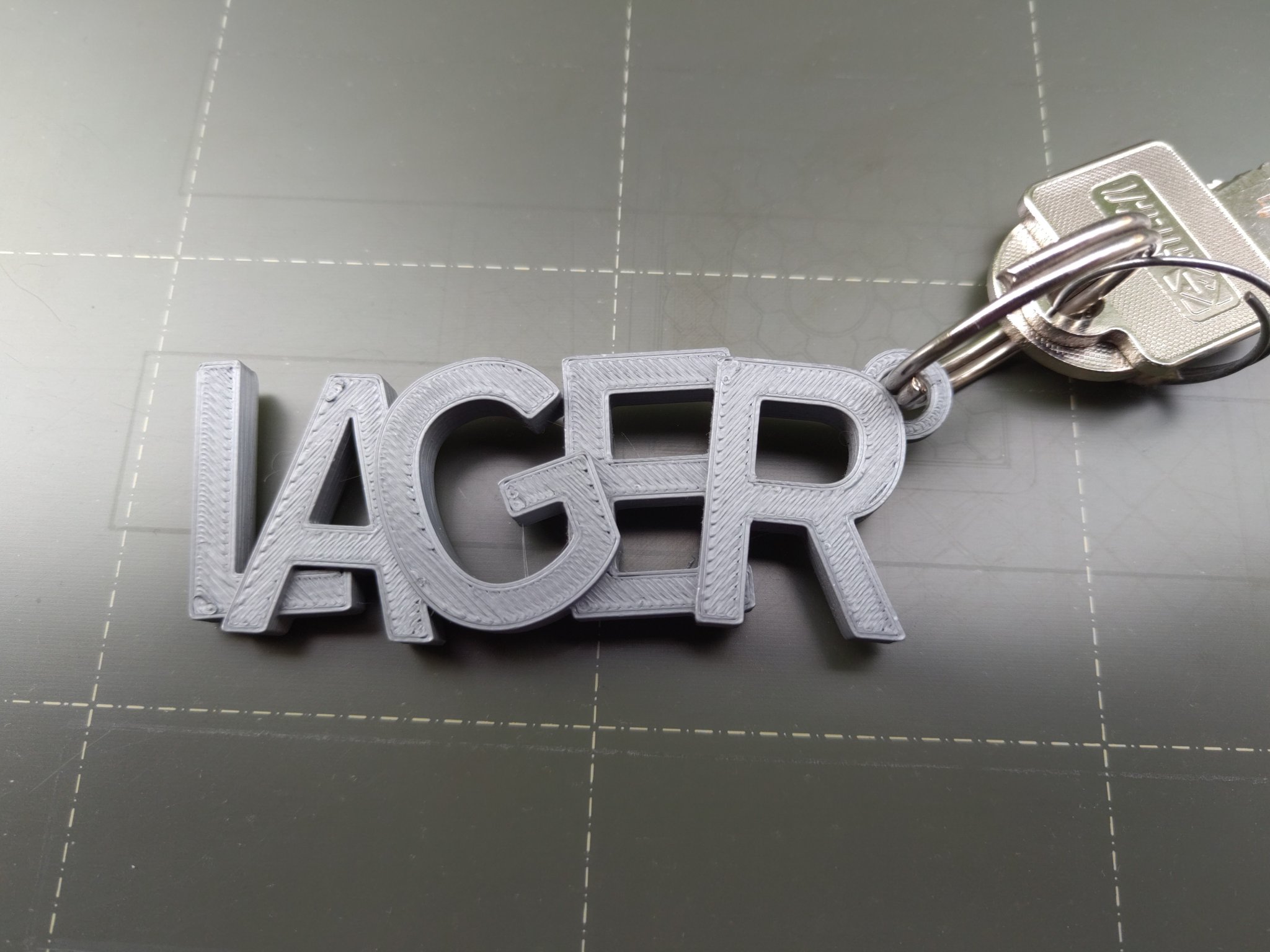 Móc khóa cho chìa khóa gara và kho lưu trữ