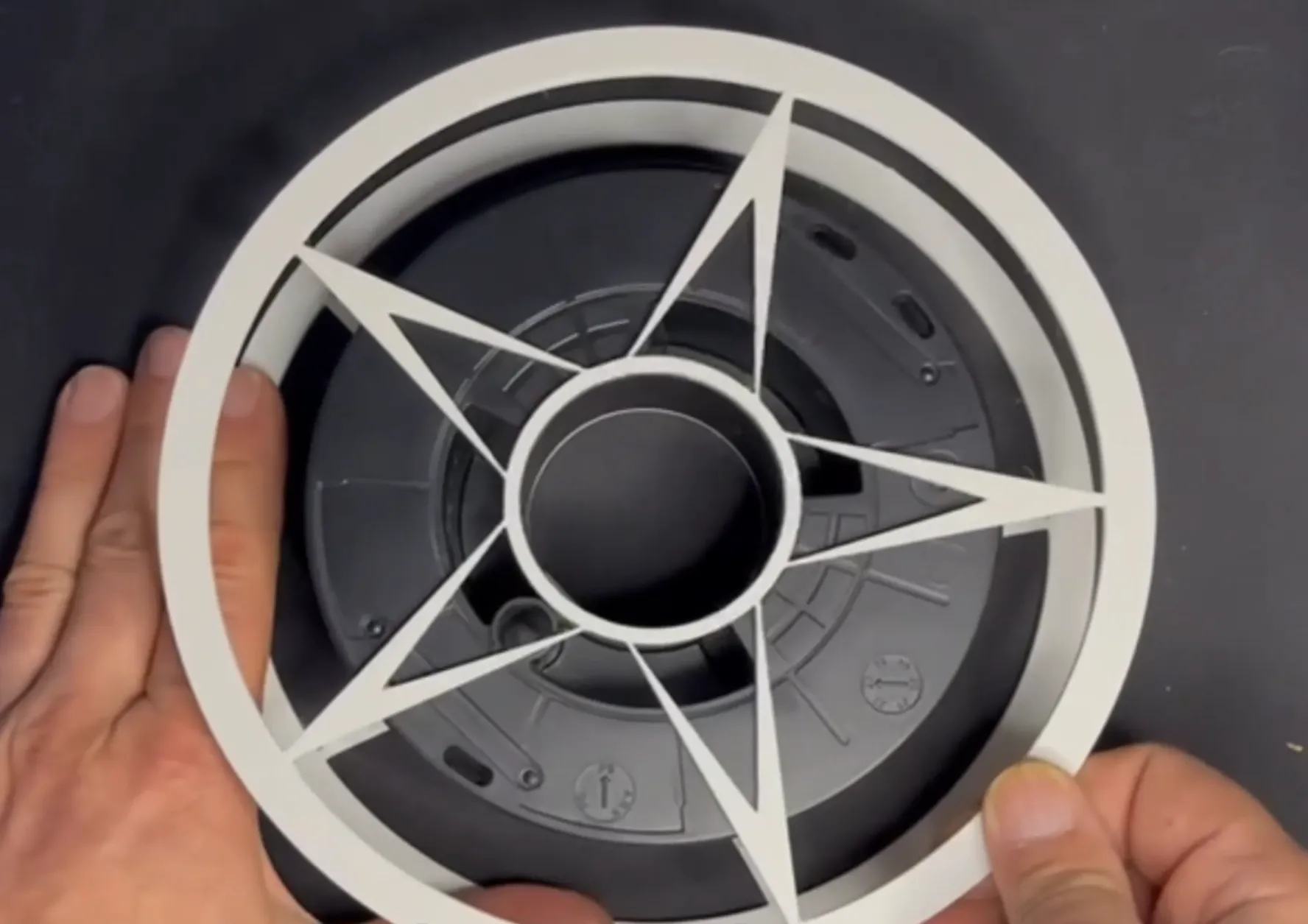 Bộ chuyển đổi cuộn 250g cho máy in 3D từ Bavaria