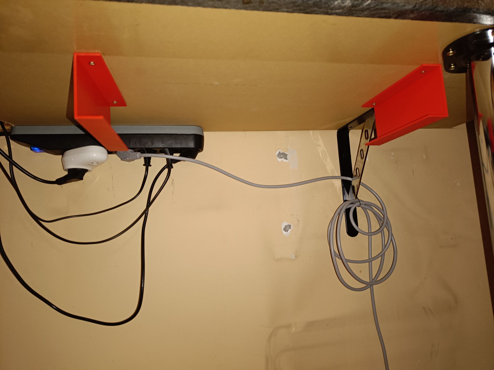 Giá đỡ khay nướng tiện lợi dưới bề mặt