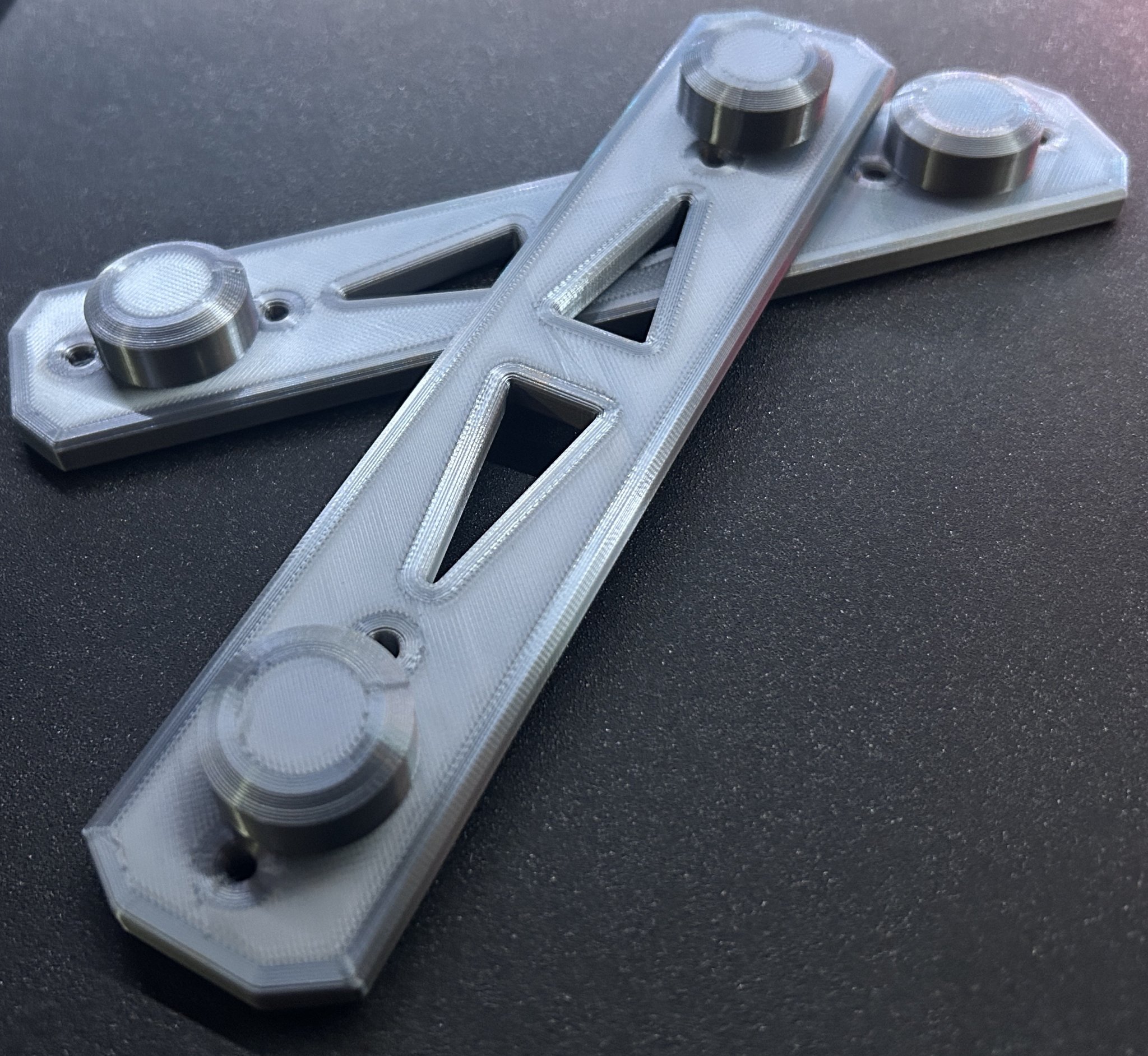 Nắp chặn ổn định cho giá đỡ RepRack