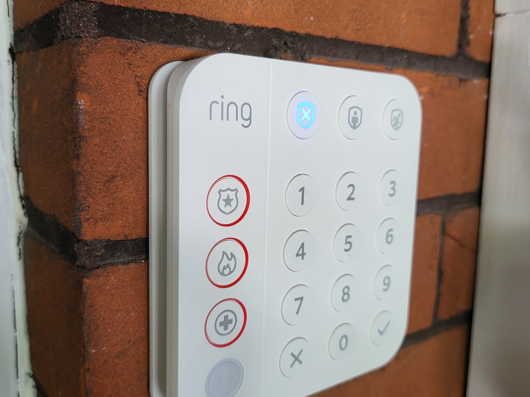 Giá đỡ tường cho bàn phím Ring Alarm (Gen 2)