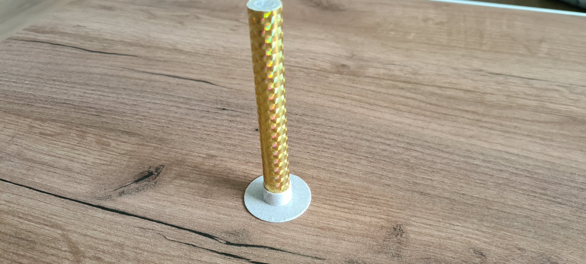 Giá đỡ bánh sinh nhật cho bề mặt phẳng