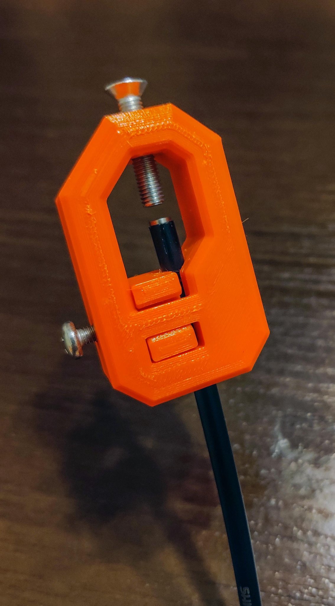 Công cụ lắp đặt barb phanh Shimano