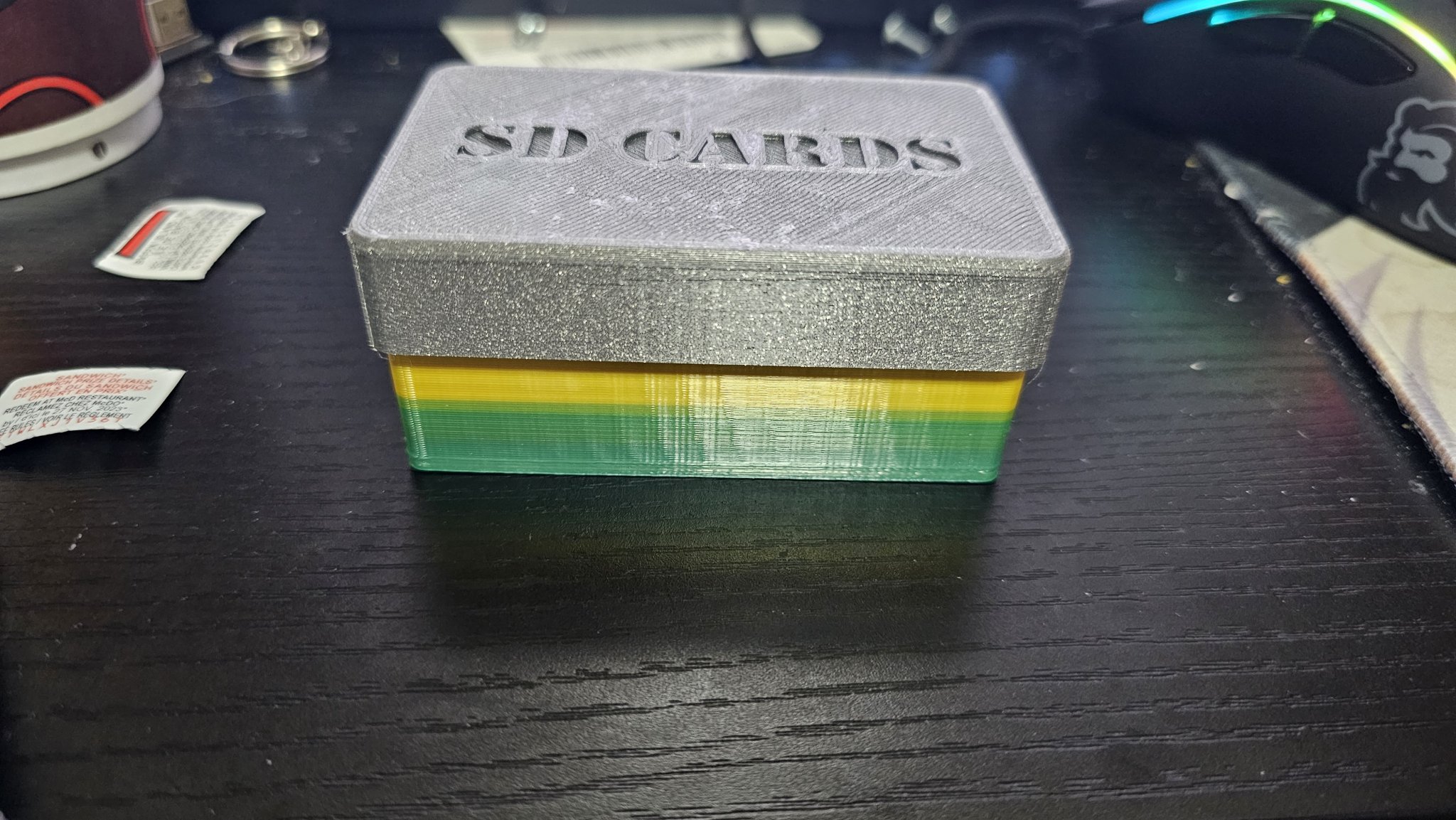 Giá đỡ thẻ SD 33 thẻ cho gia đình và văn phòng